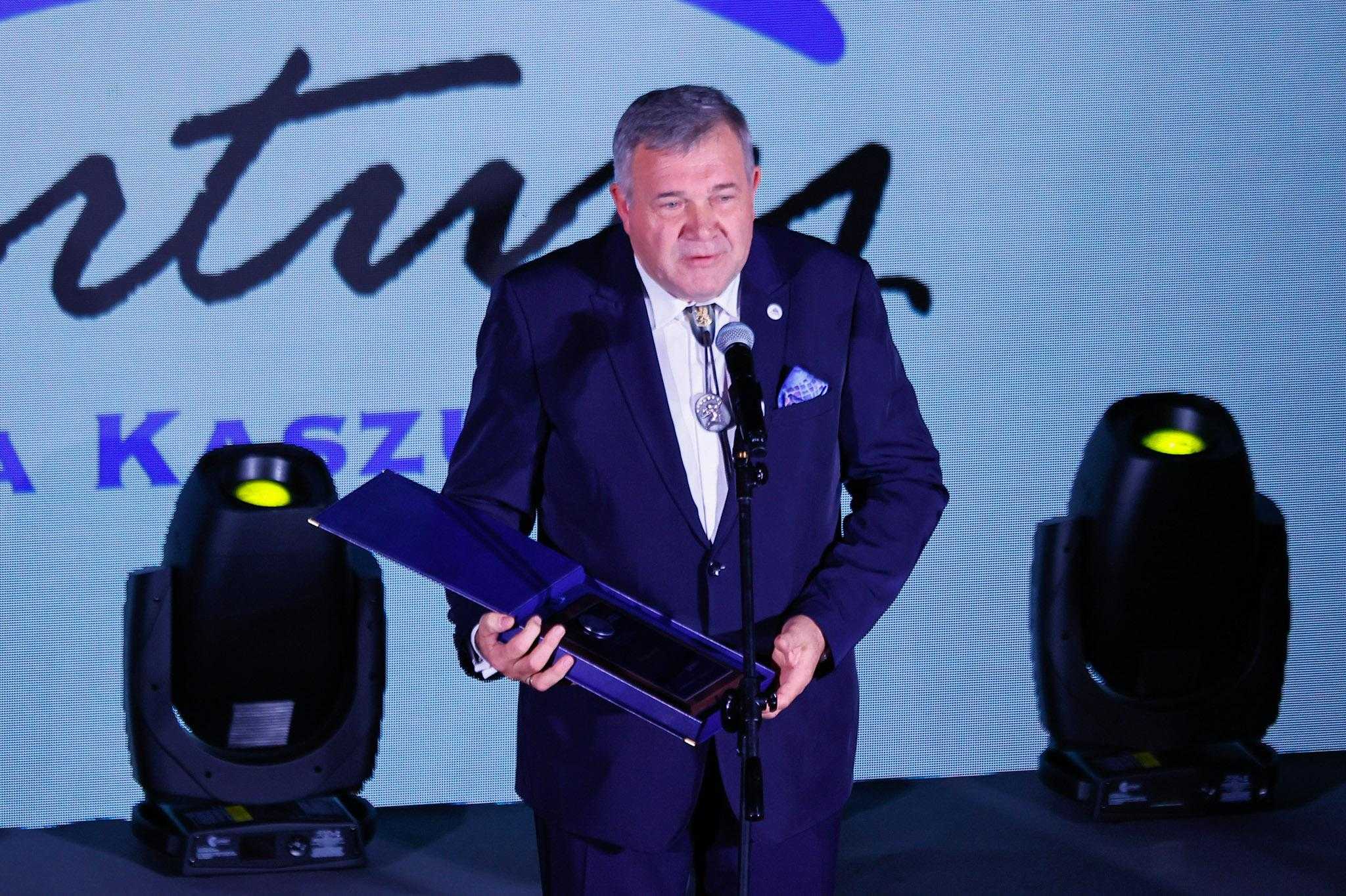 Gala Symbol 2022