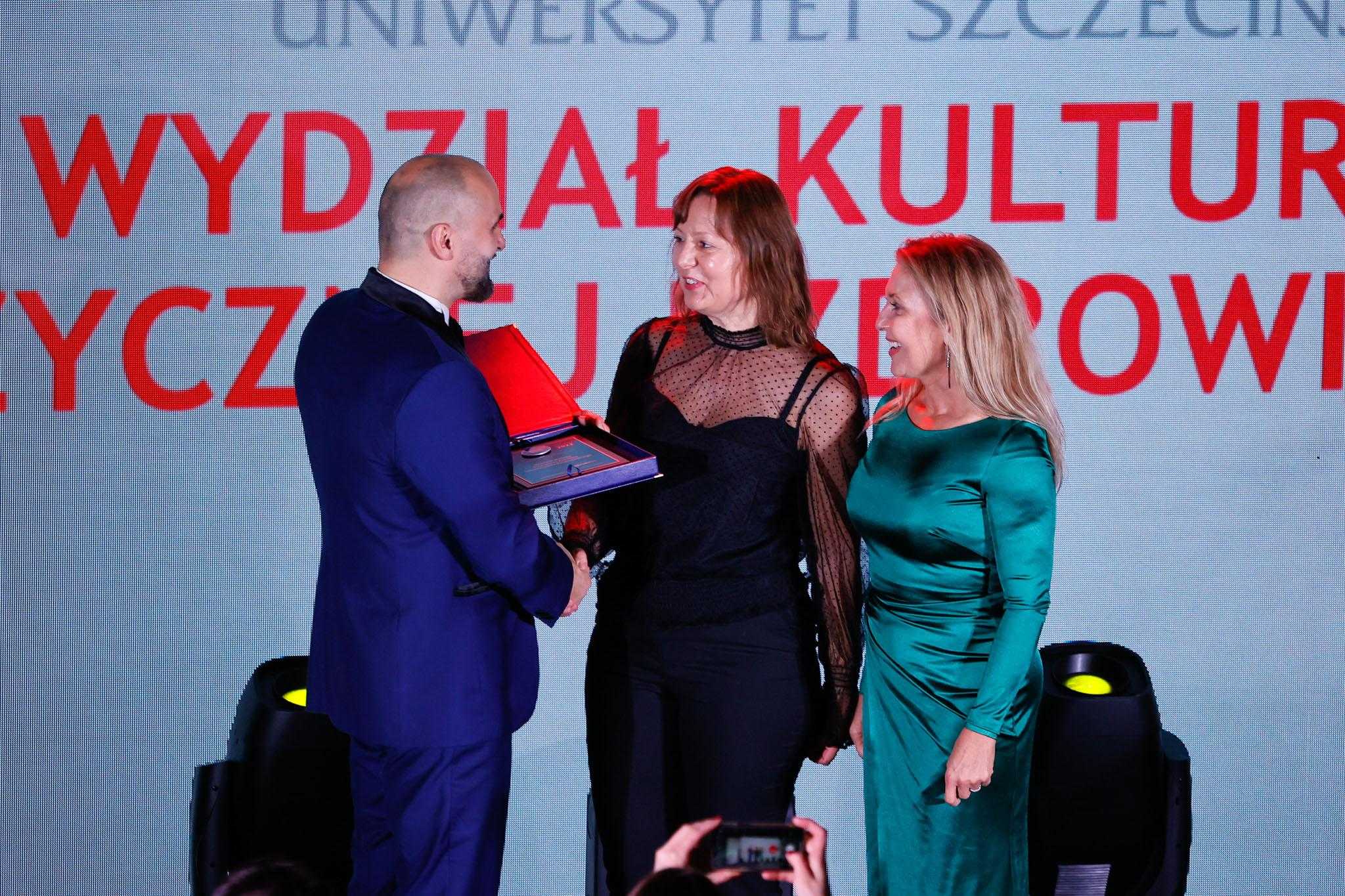 Gala Symbol 2022