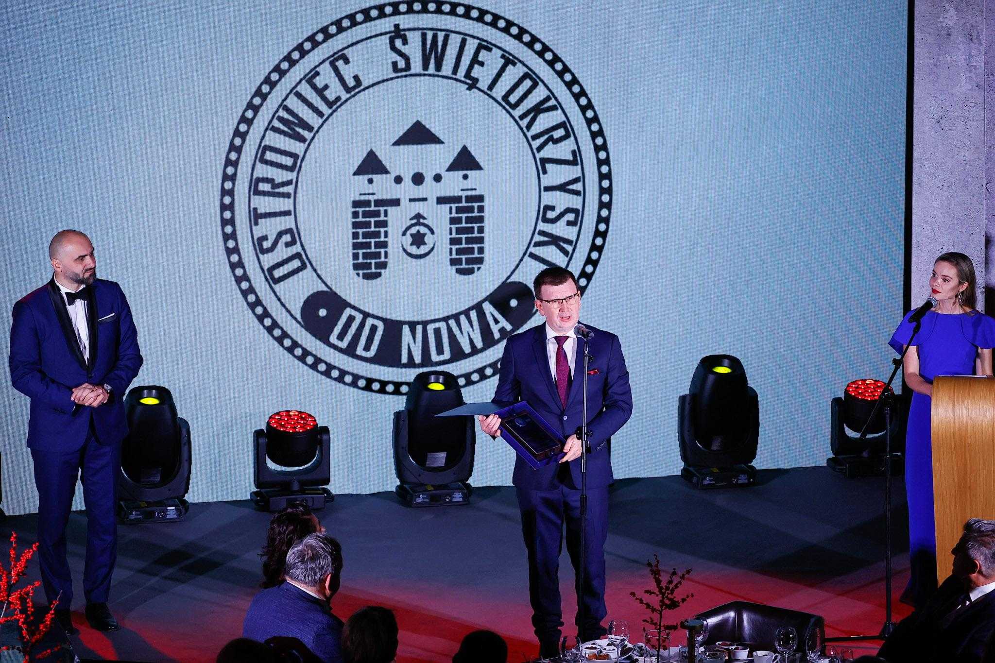 Gala Symbol 2022