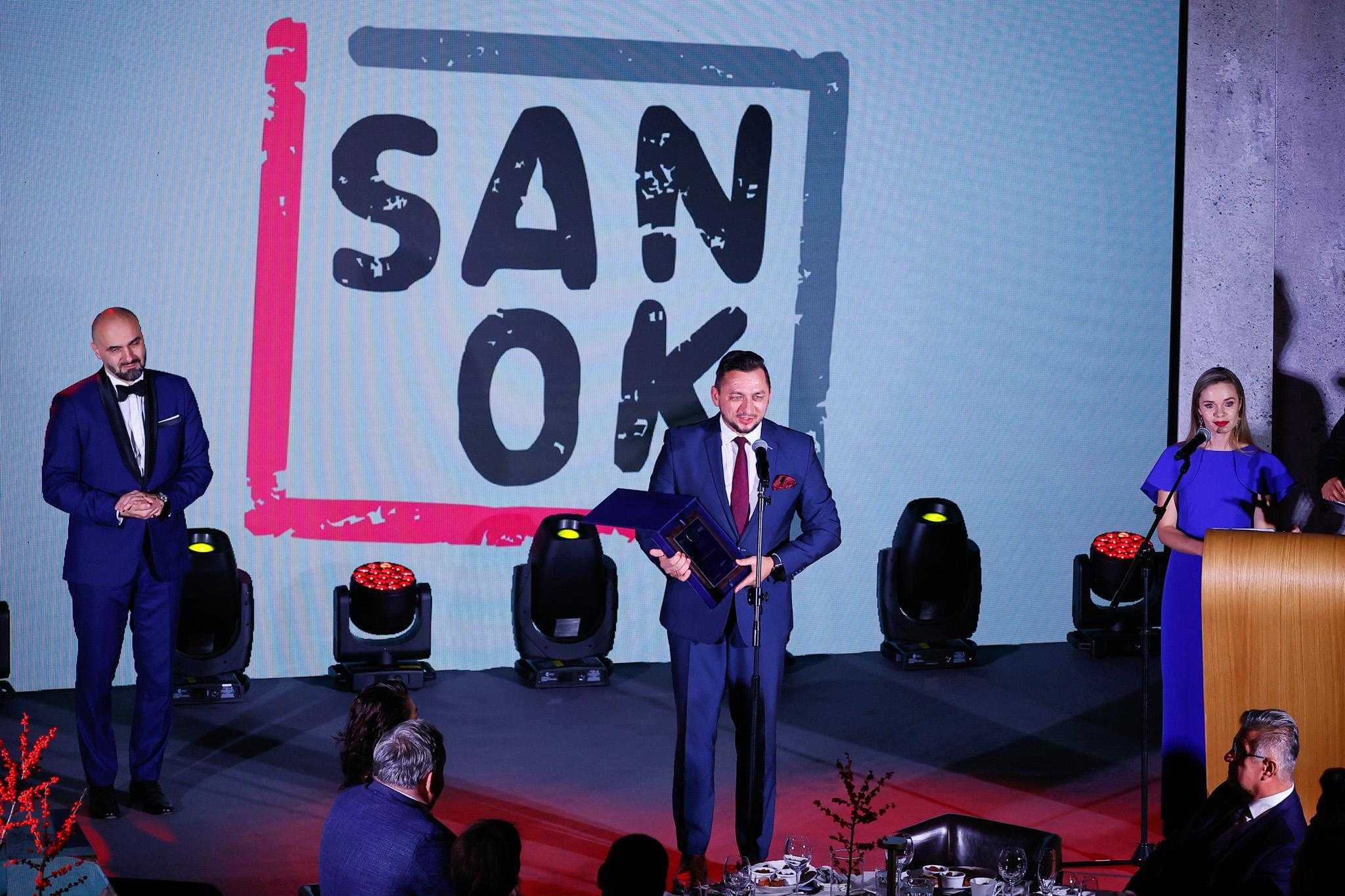 Gala Symbol 2022