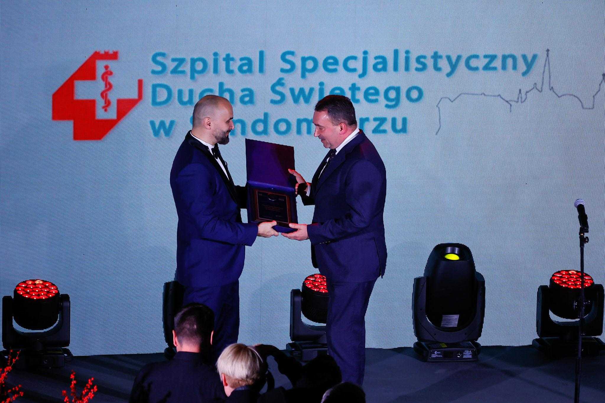 Gala Symbol 2022