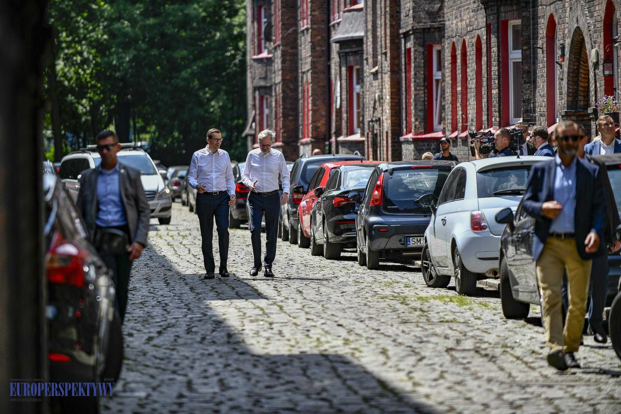 Europerspektywy Katowickie spotkanie premierów Mateusza Morawieckiego i Petra Fiali