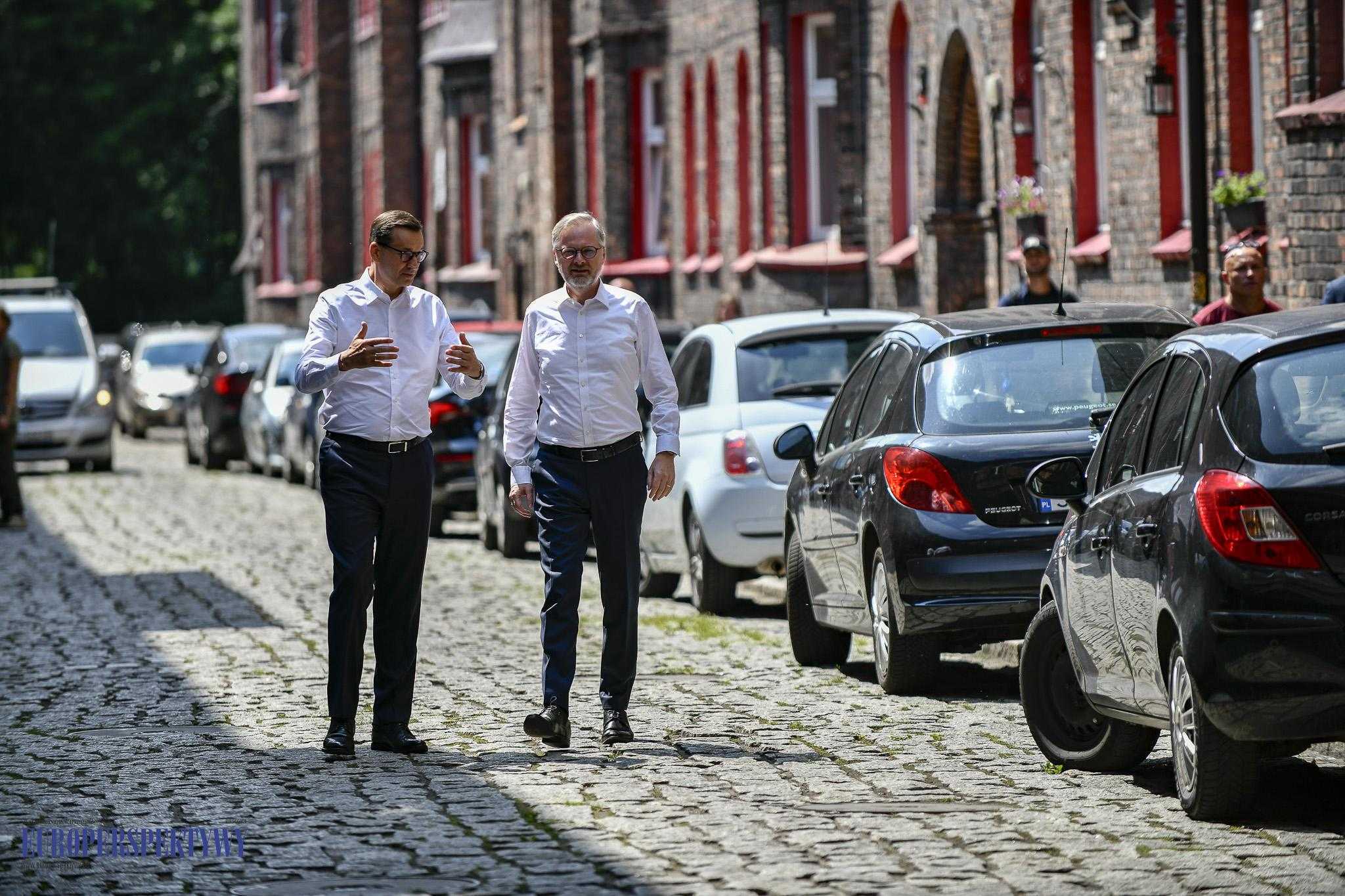Europerspektywy Katowickie spotkanie premierów Mateusza Morawieckiego i Petra Fiali