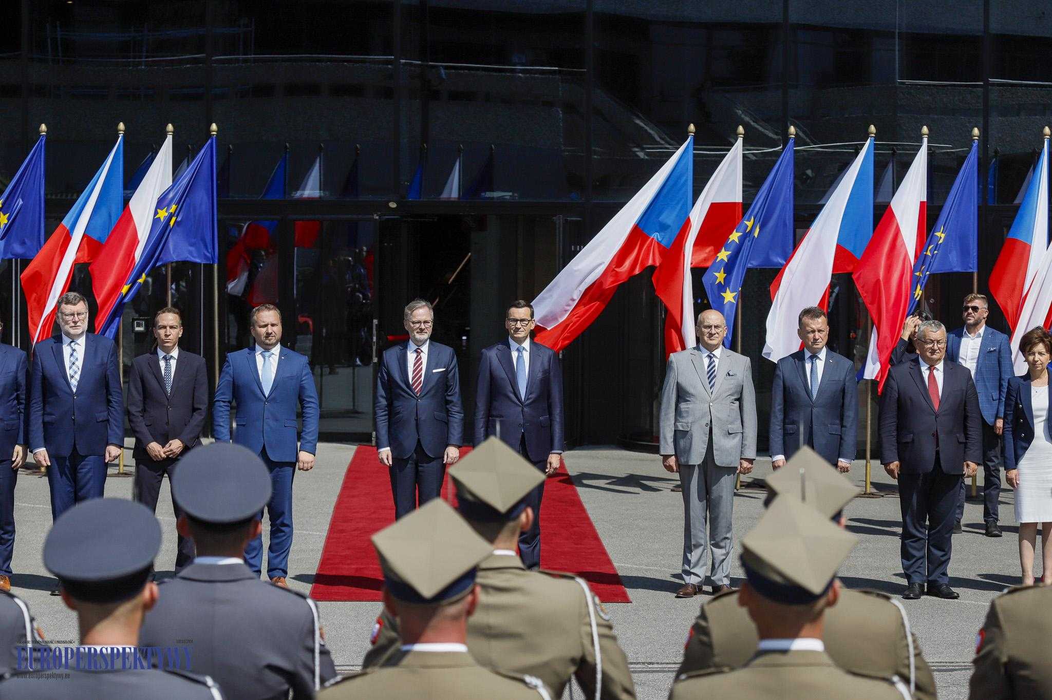 Europerspektywy Katowickie spotkanie premierów Mateusza Morawieckiego i Petra Fiali