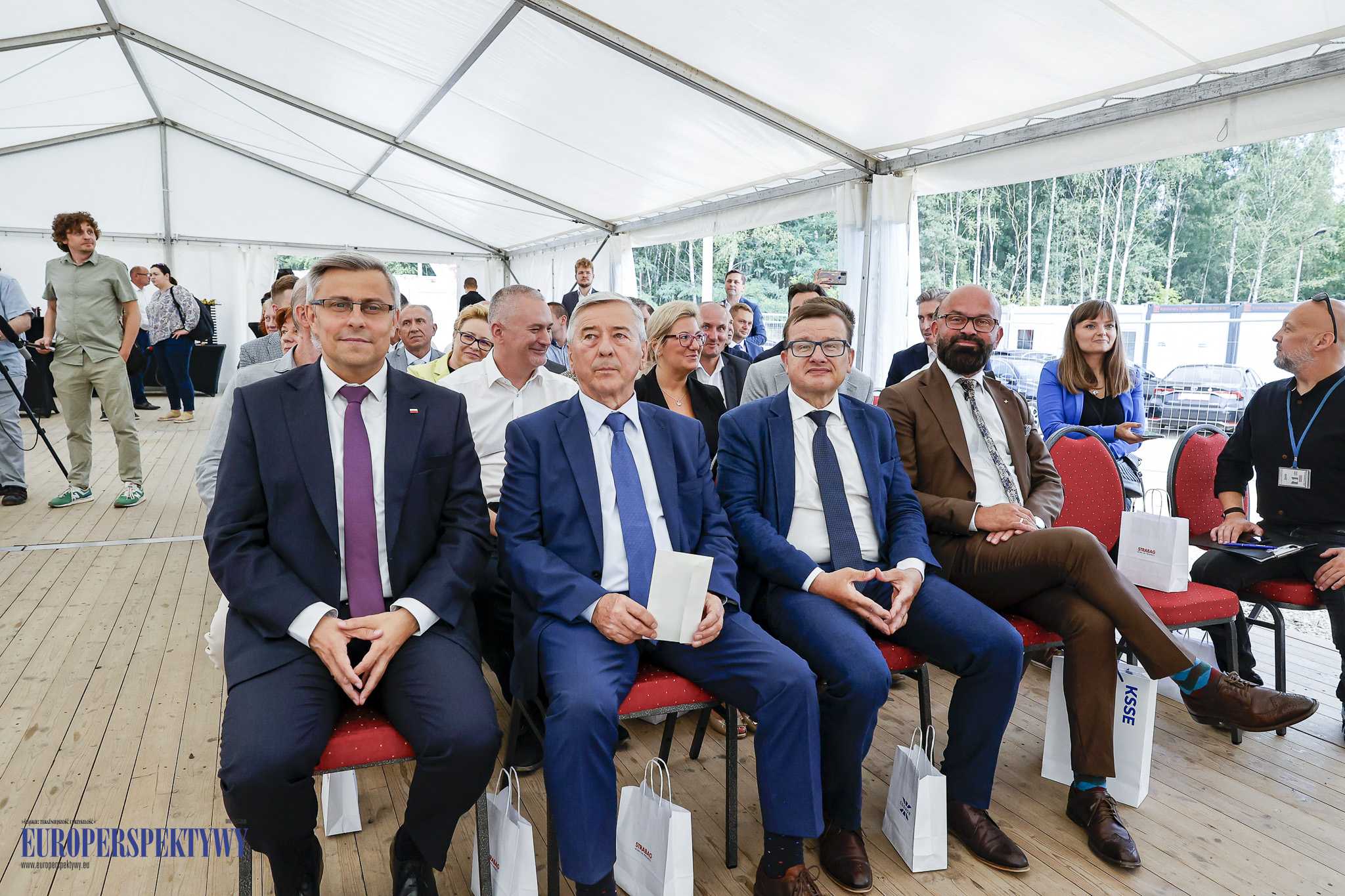 Europerspektywy Cognor buduje walcownię