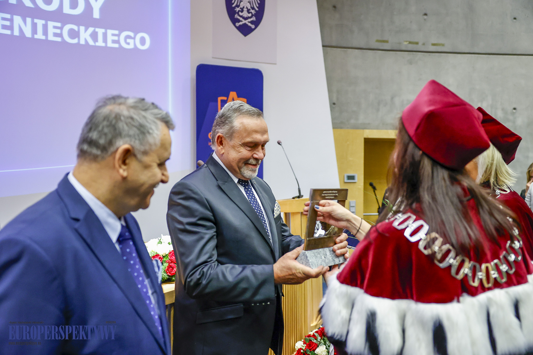 INAUGURACJA ROKU 2023/2024 AKADEMIA GÓRNOŚLĄSKA Europerspektywy Akademia Górnośląska w Katowicach rozpoczęła rok akademicki 2023/2024