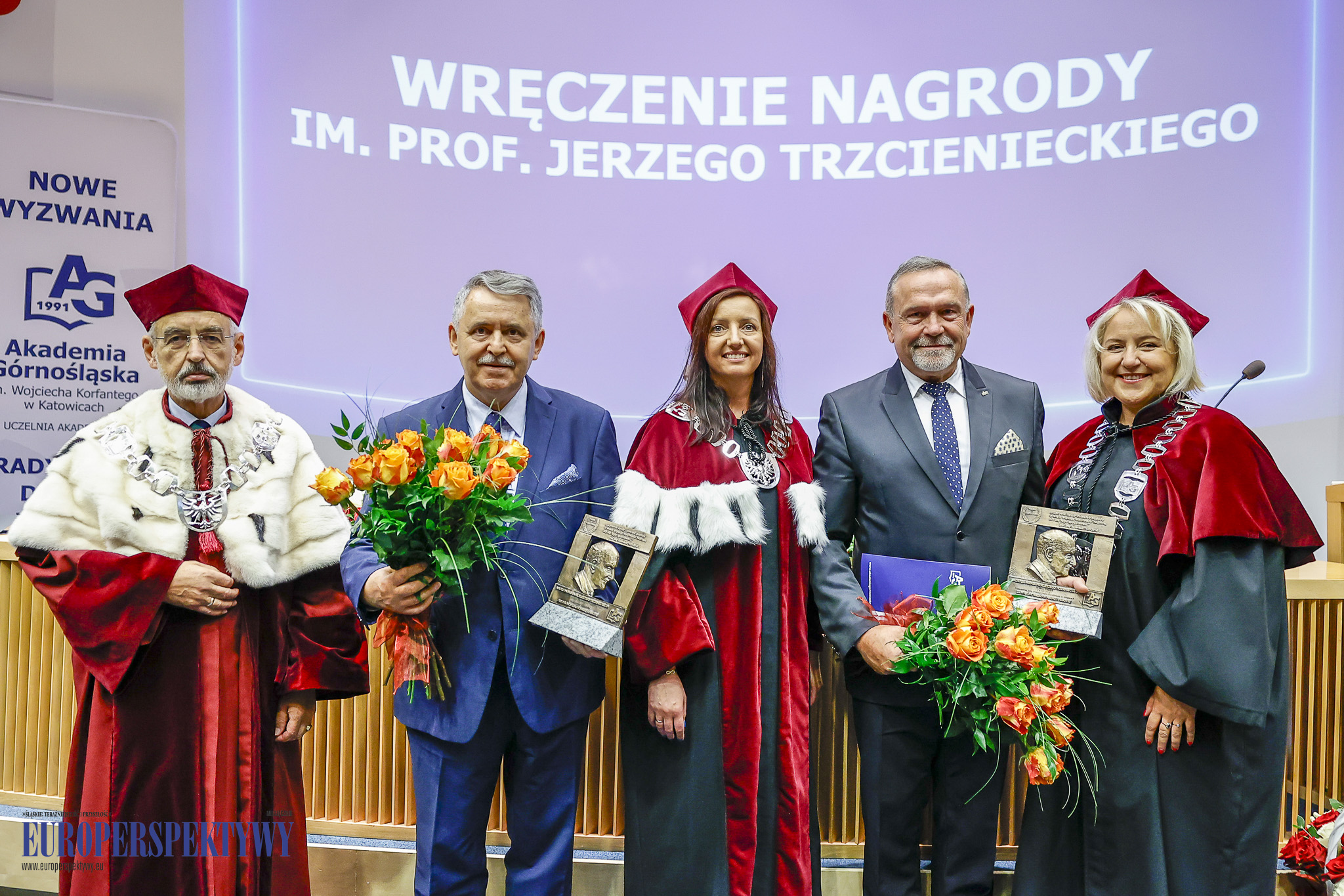 INAUGURACJA ROKU 2023/2024 AKADEMIA GÓRNOŚLĄSKA Europerspektywy Akademia Górnośląska w Katowicach rozpoczęła rok akademicki 2023/2024