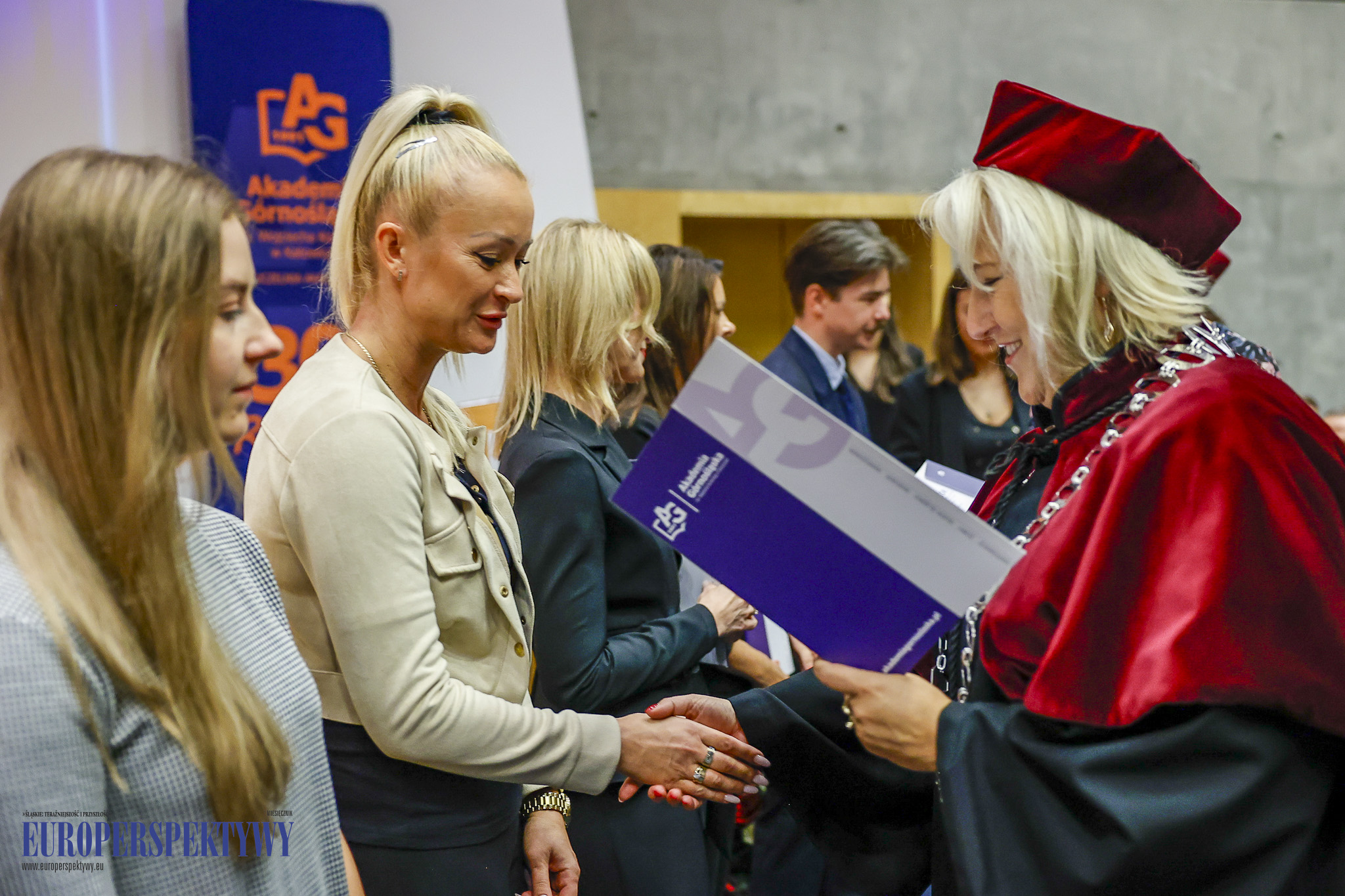 INAUGURACJA ROKU 2023/2024 AKADEMIA GÓRNOŚLĄSKA Europerspektywy Akademia Górnośląska w Katowicach rozpoczęła rok akademicki 2023/2024