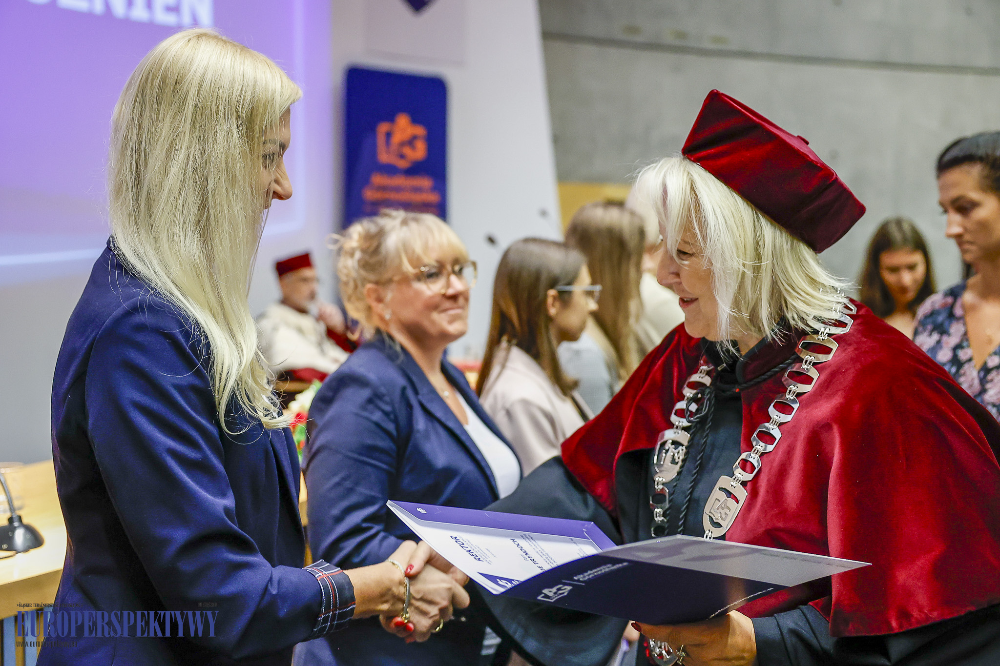 INAUGURACJA ROKU 2023/2024 AKADEMIA GÓRNOŚLĄSKA Europerspektywy Akademia Górnośląska w Katowicach rozpoczęła rok akademicki 2023/2024