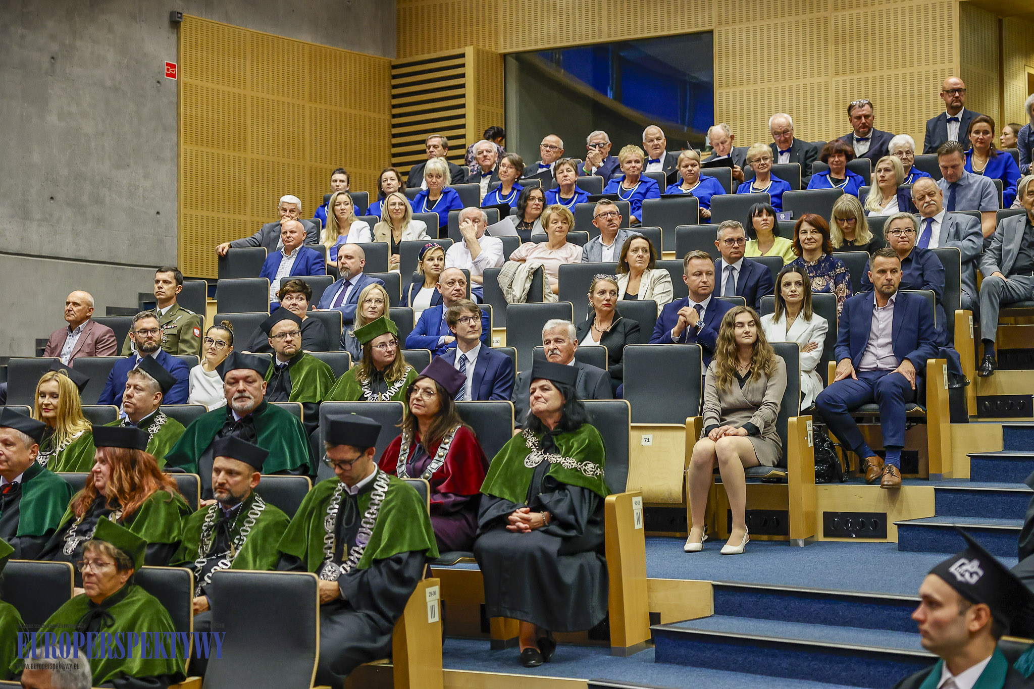 INAUGURACJA ROKU 2023/2024 AKADEMIA GÓRNOŚLĄSKA Europerspektywy Akademia Górnośląska w Katowicach rozpoczęła rok akademicki 2023/2024