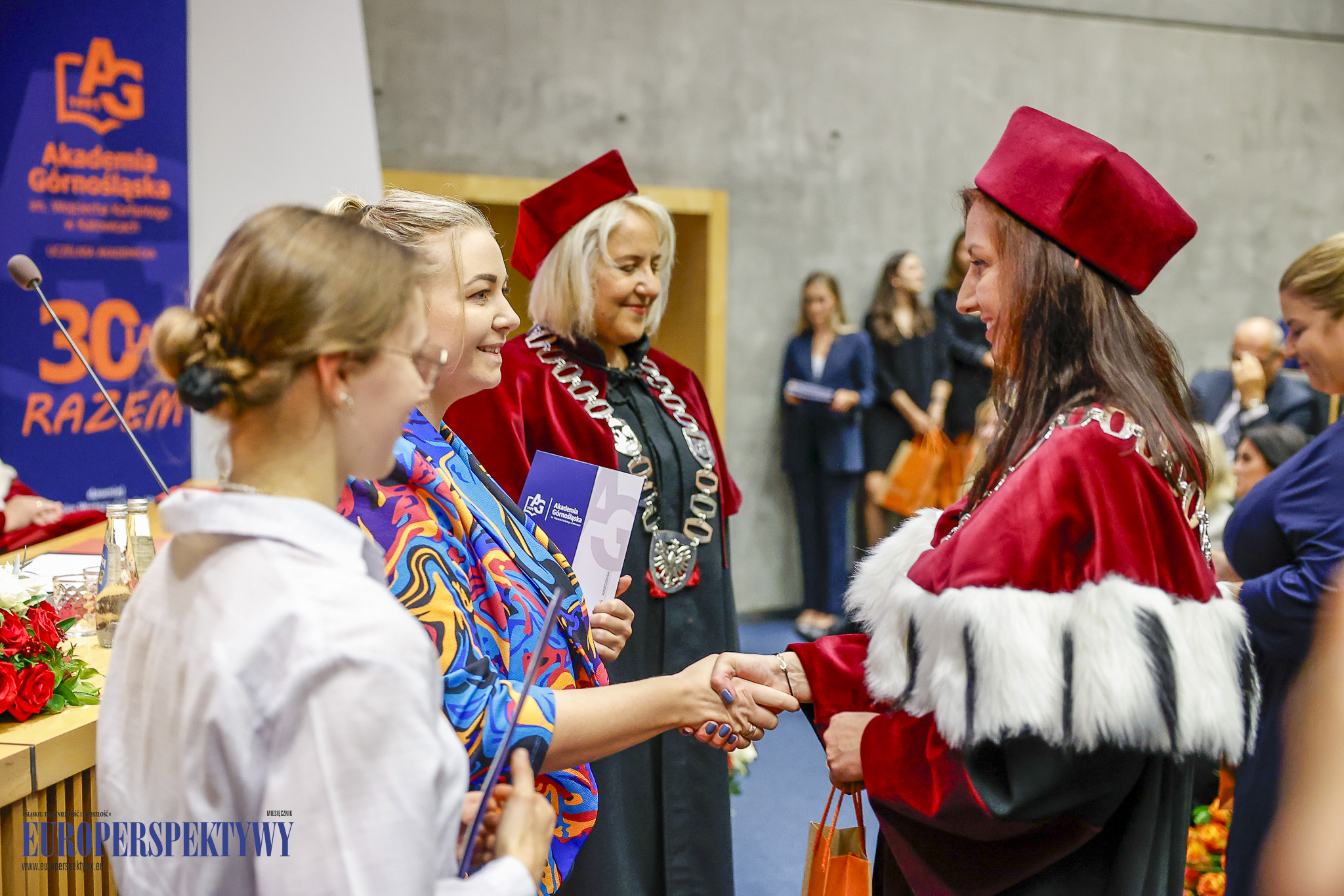 INAUGURACJA ROKU 2023/2024 AKADEMIA GÓRNOŚLĄSKA Europerspektywy Akademia Górnośląska w Katowicach rozpoczęła rok akademicki 2023/2024