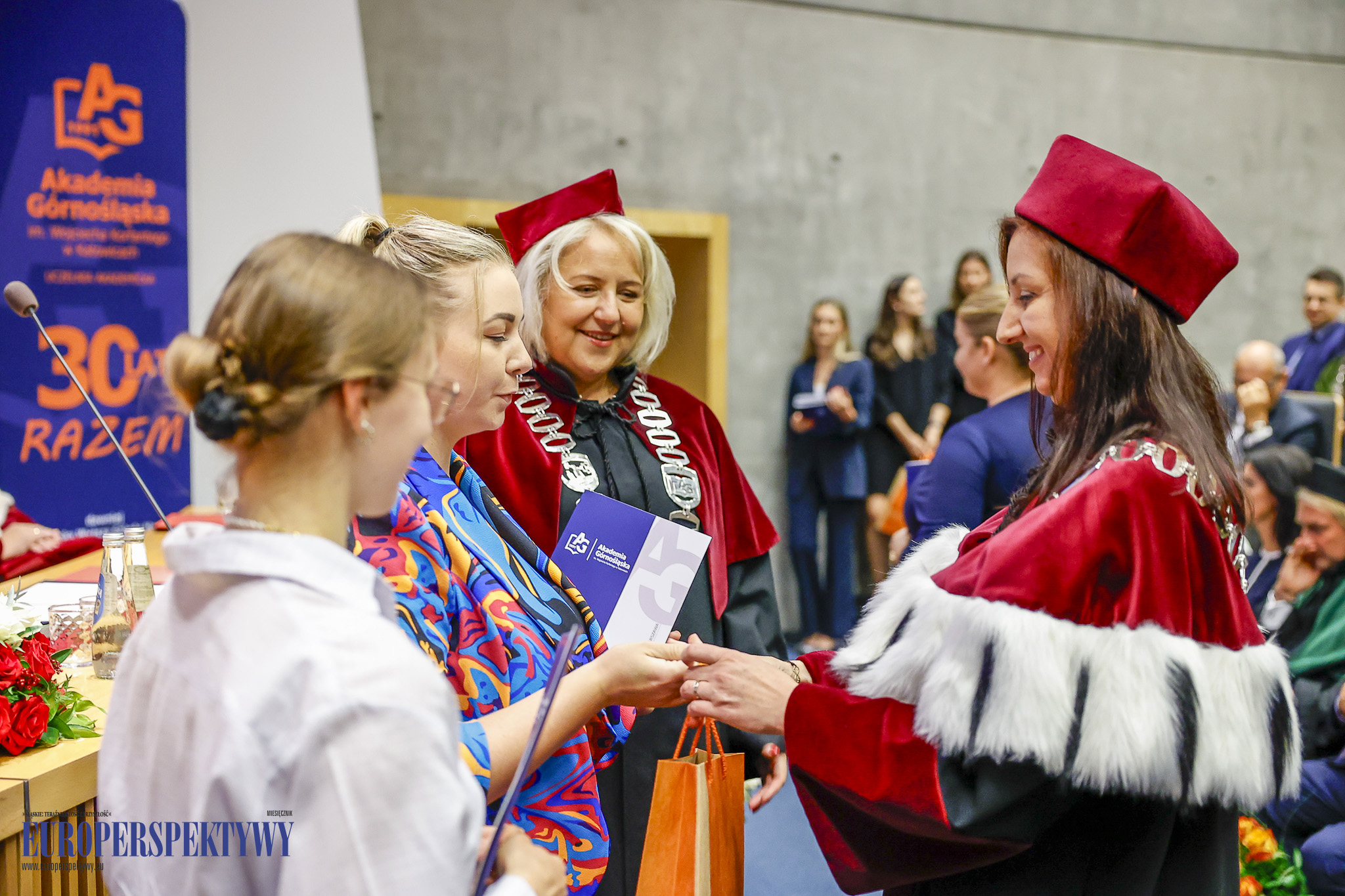 INAUGURACJA ROKU 2023/2024 AKADEMIA GÓRNOŚLĄSKA Europerspektywy Akademia Górnośląska w Katowicach rozpoczęła rok akademicki 2023/2024