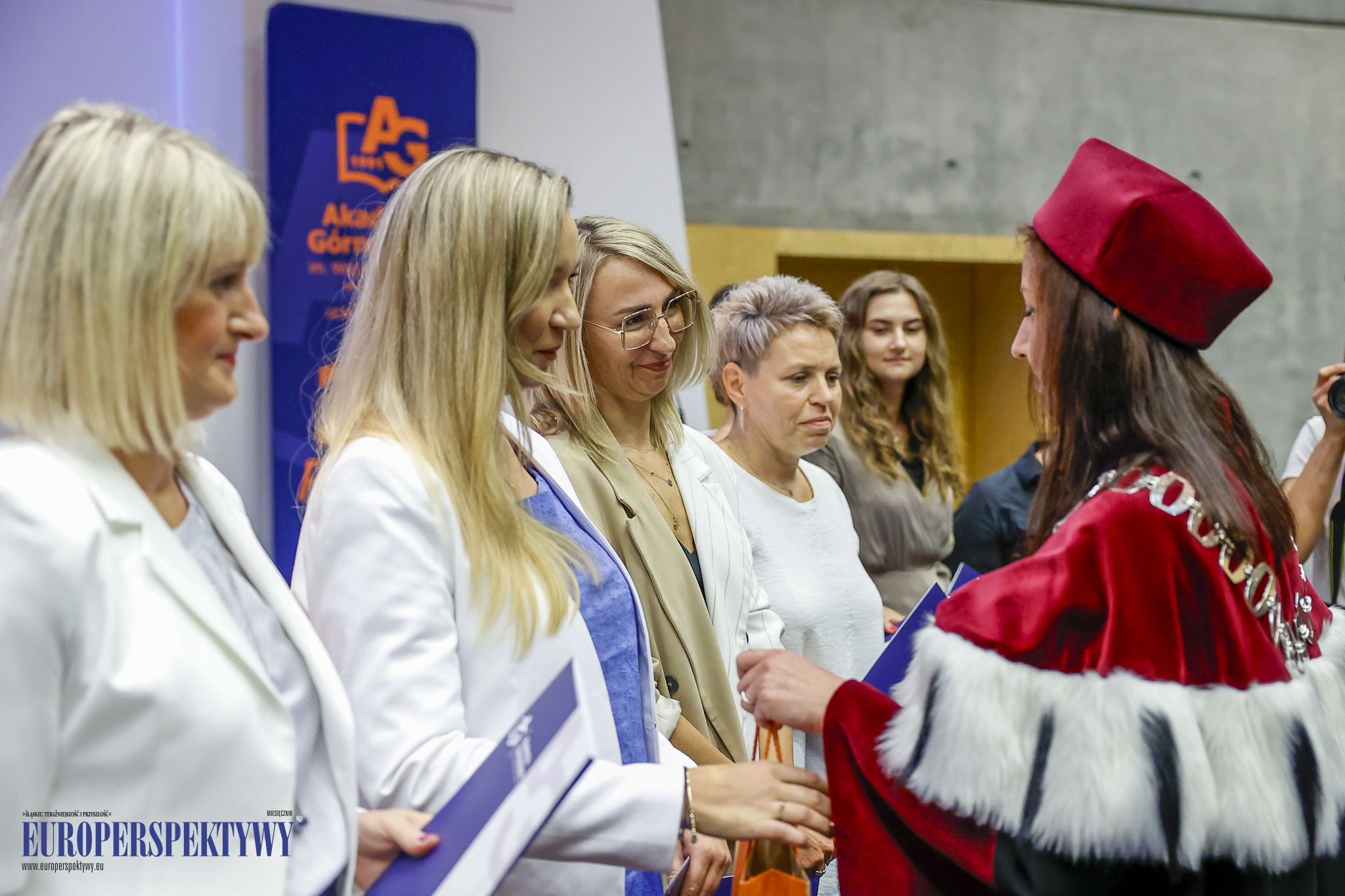 INAUGURACJA ROKU 2023/2024 AKADEMIA GÓRNOŚLĄSKA Europerspektywy Akademia Górnośląska w Katowicach rozpoczęła rok akademicki 2023/2024