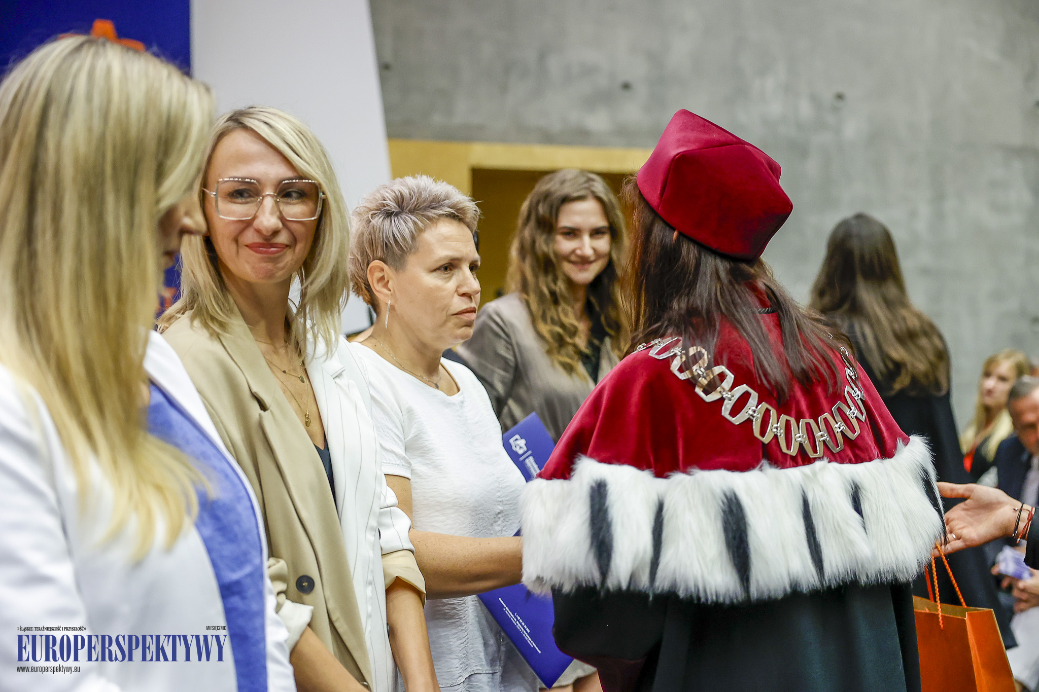 INAUGURACJA ROKU 2023/2024 AKADEMIA GÓRNOŚLĄSKA Europerspektywy Akademia Górnośląska w Katowicach rozpoczęła rok akademicki 2023/2024