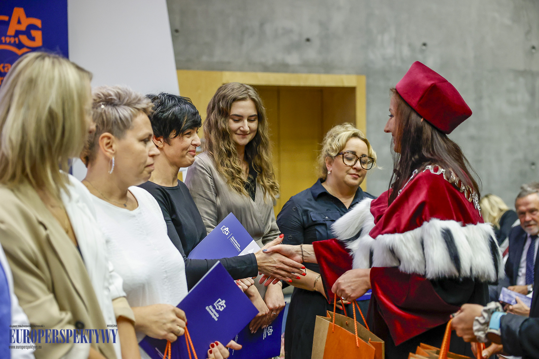 INAUGURACJA ROKU 2023/2024 AKADEMIA GÓRNOŚLĄSKA Europerspektywy Akademia Górnośląska w Katowicach rozpoczęła rok akademicki 2023/2024