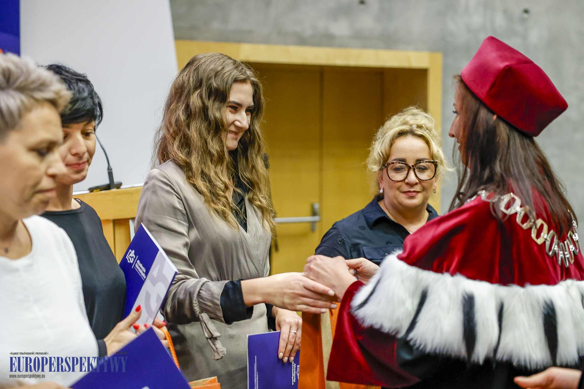 INAUGURACJA ROKU 2023/2024 AKADEMIA GÓRNOŚLĄSKA Europerspektywy Akademia Górnośląska w Katowicach rozpoczęła rok akademicki 2023/2024