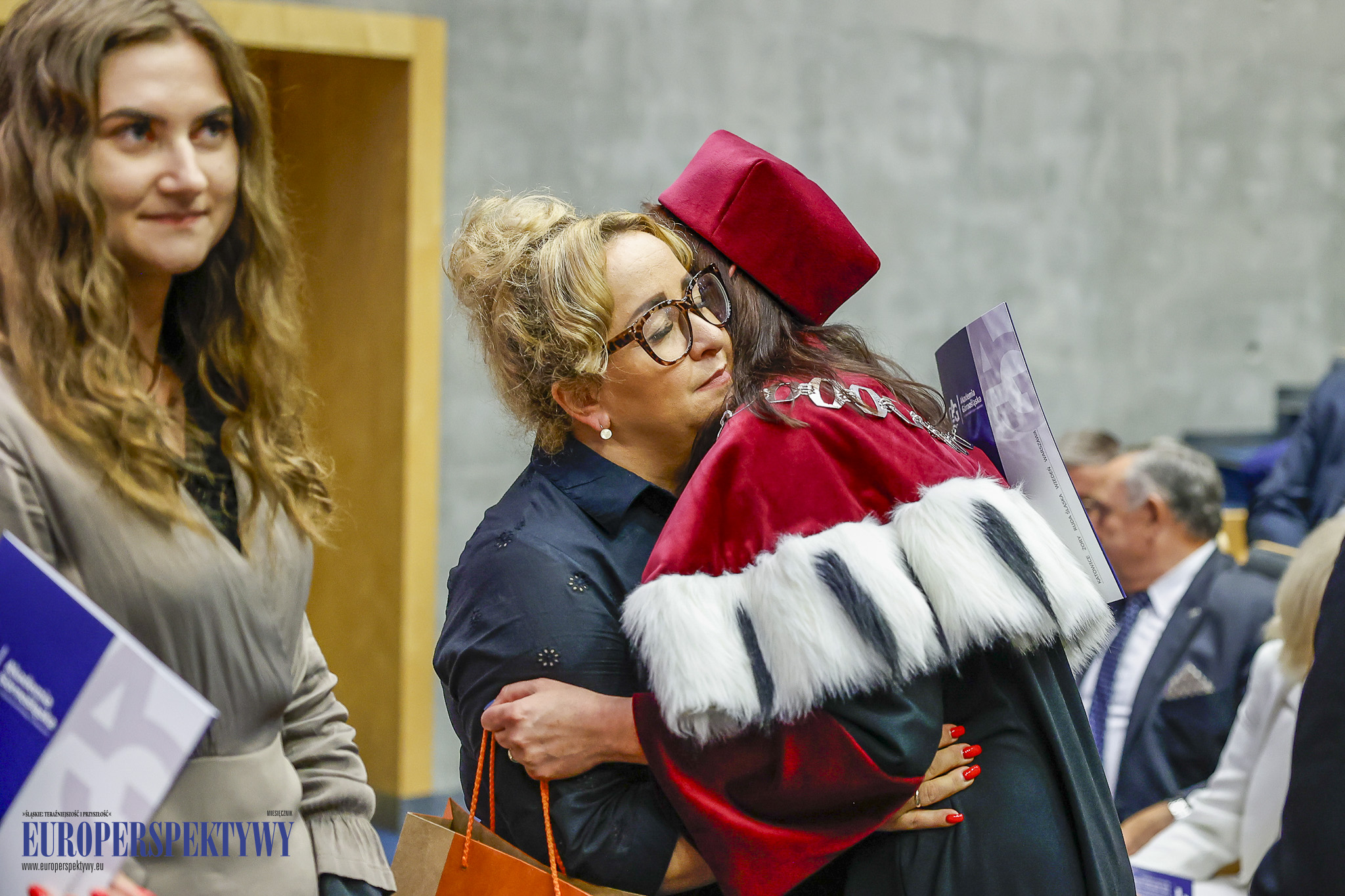 INAUGURACJA ROKU 2023/2024 AKADEMIA GÓRNOŚLĄSKA Europerspektywy Akademia Górnośląska w Katowicach rozpoczęła rok akademicki 2023/2024