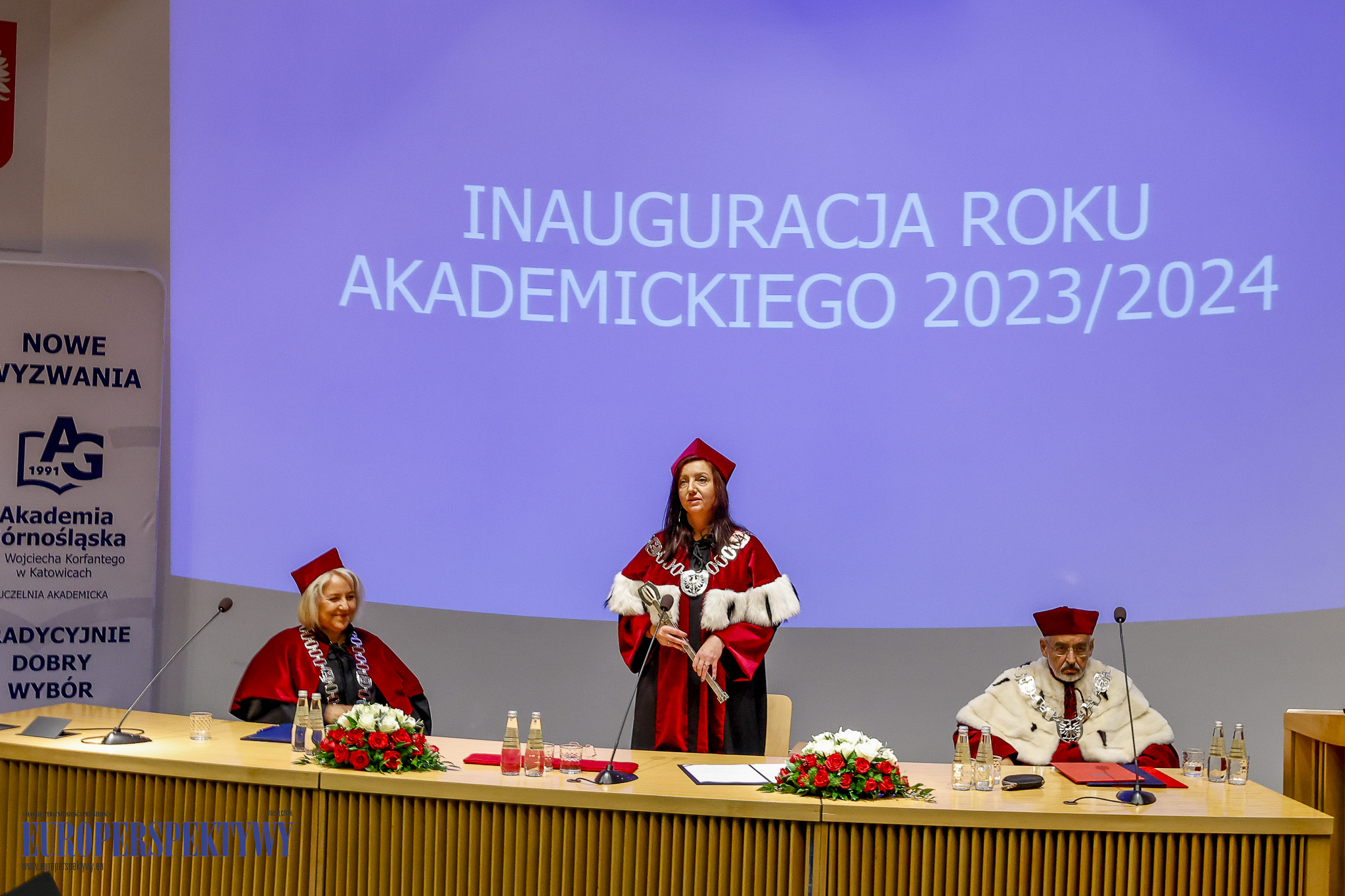 INAUGURACJA ROKU 2023/2024 AKADEMIA GÓRNOŚLĄSKA Europerspektywy Akademia Górnośląska w Katowicach rozpoczęła rok akademicki 2023/2024