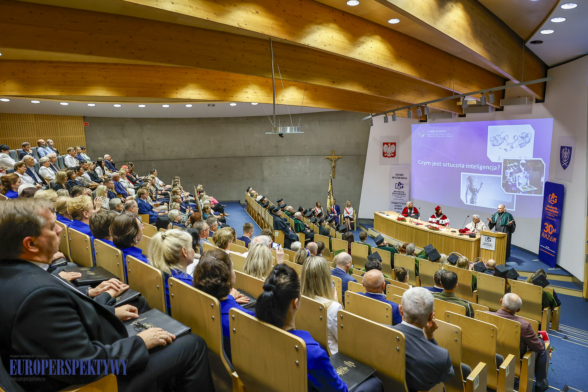 INAUGURACJA ROKU 2023/2024 AKADEMIA GÓRNOŚLĄSKA Europerspektywy Akademia Górnośląska w Katowicach rozpoczęła rok akademicki 2023/2024