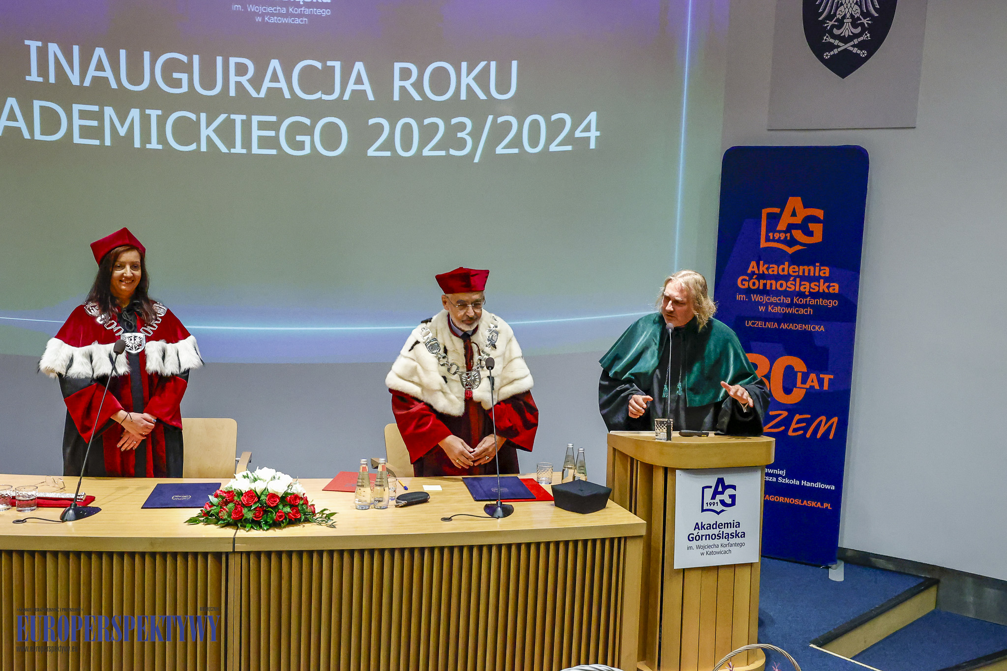INAUGURACJA ROKU 2023/2024 AKADEMIA GÓRNOŚLĄSKA Europerspektywy Akademia Górnośląska w Katowicach rozpoczęła rok akademicki 2023/2024