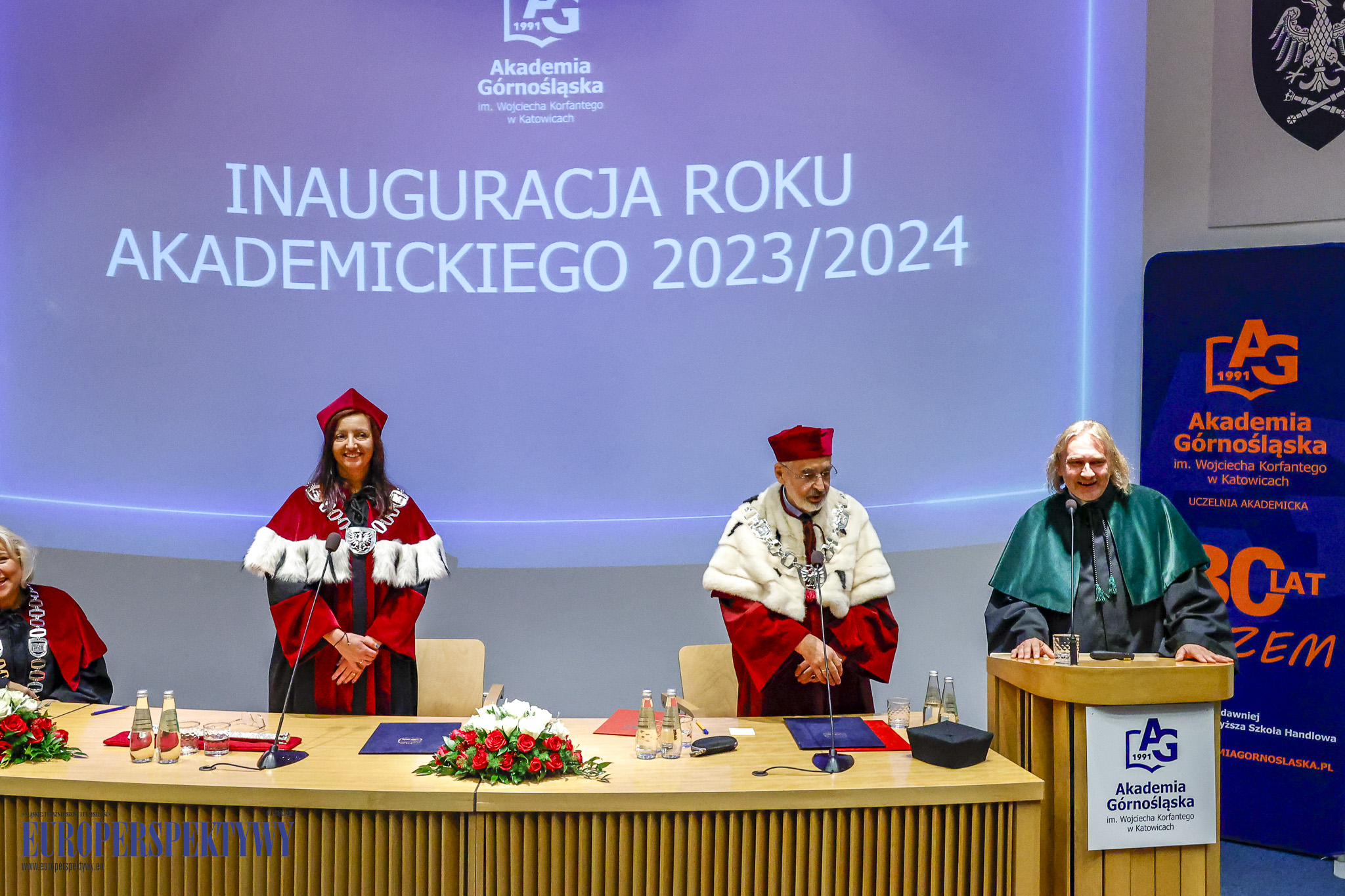 INAUGURACJA ROKU 2023/2024 AKADEMIA GÓRNOŚLĄSKA Europerspektywy Akademia Górnośląska w Katowicach rozpoczęła rok akademicki 2023/2024