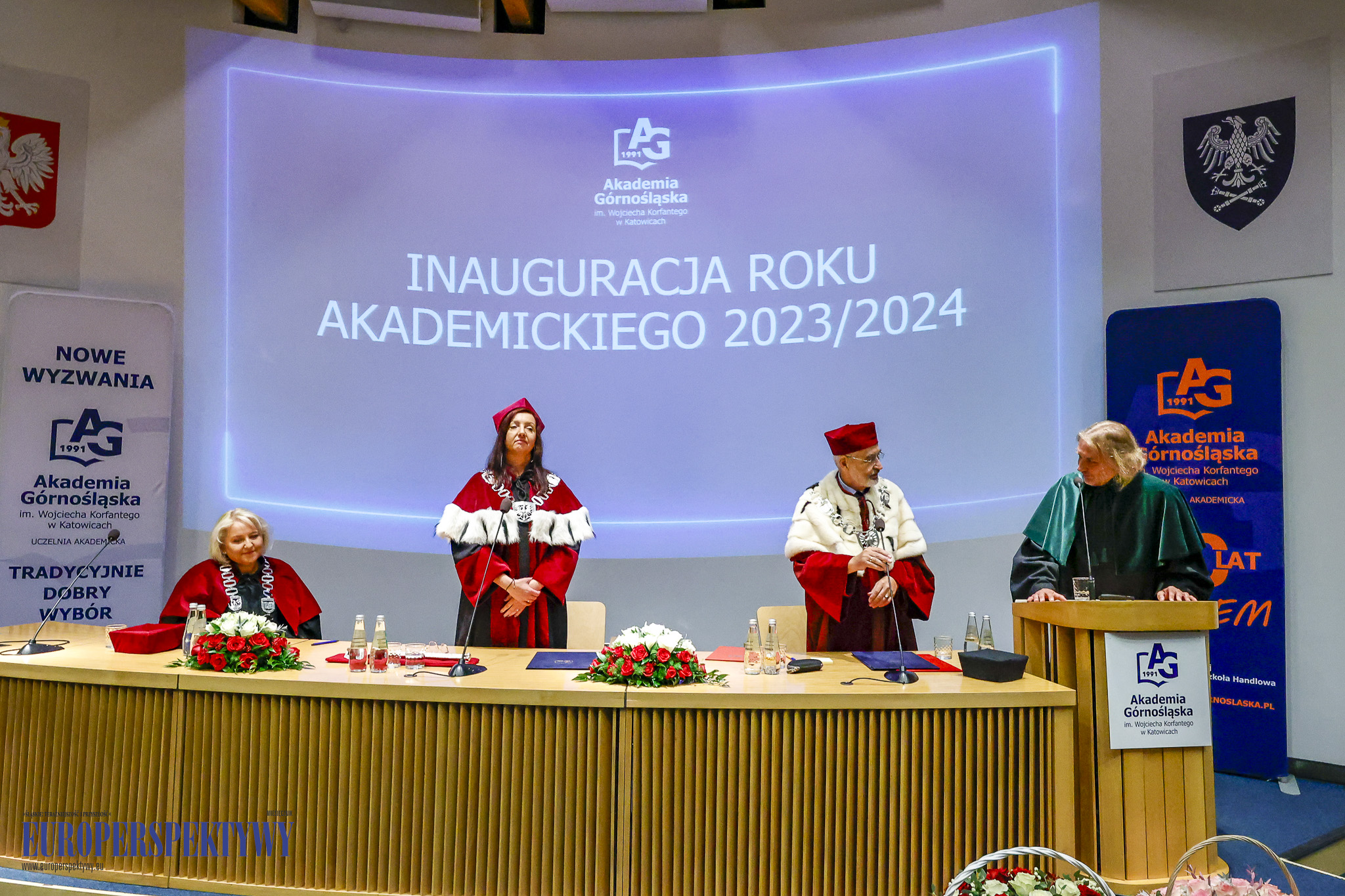 INAUGURACJA ROKU 2023/2024 AKADEMIA GÓRNOŚLĄSKA Europerspektywy Akademia Górnośląska w Katowicach rozpoczęła rok akademicki 2023/2024