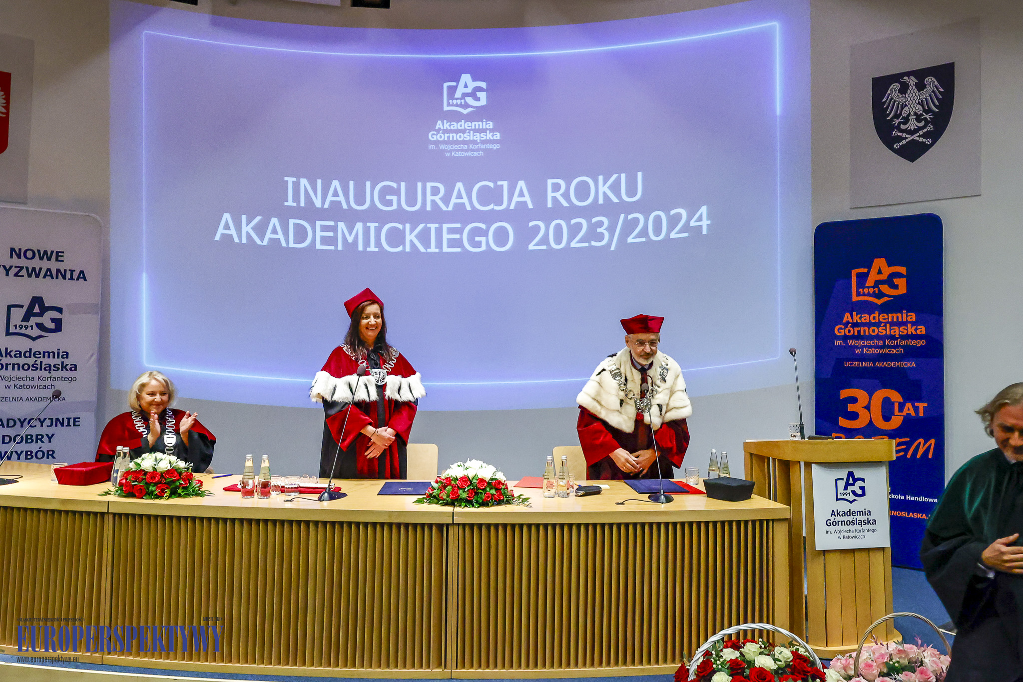 INAUGURACJA ROKU 2023/2024 AKADEMIA GÓRNOŚLĄSKA Europerspektywy Akademia Górnośląska w Katowicach rozpoczęła rok akademicki 2023/2024