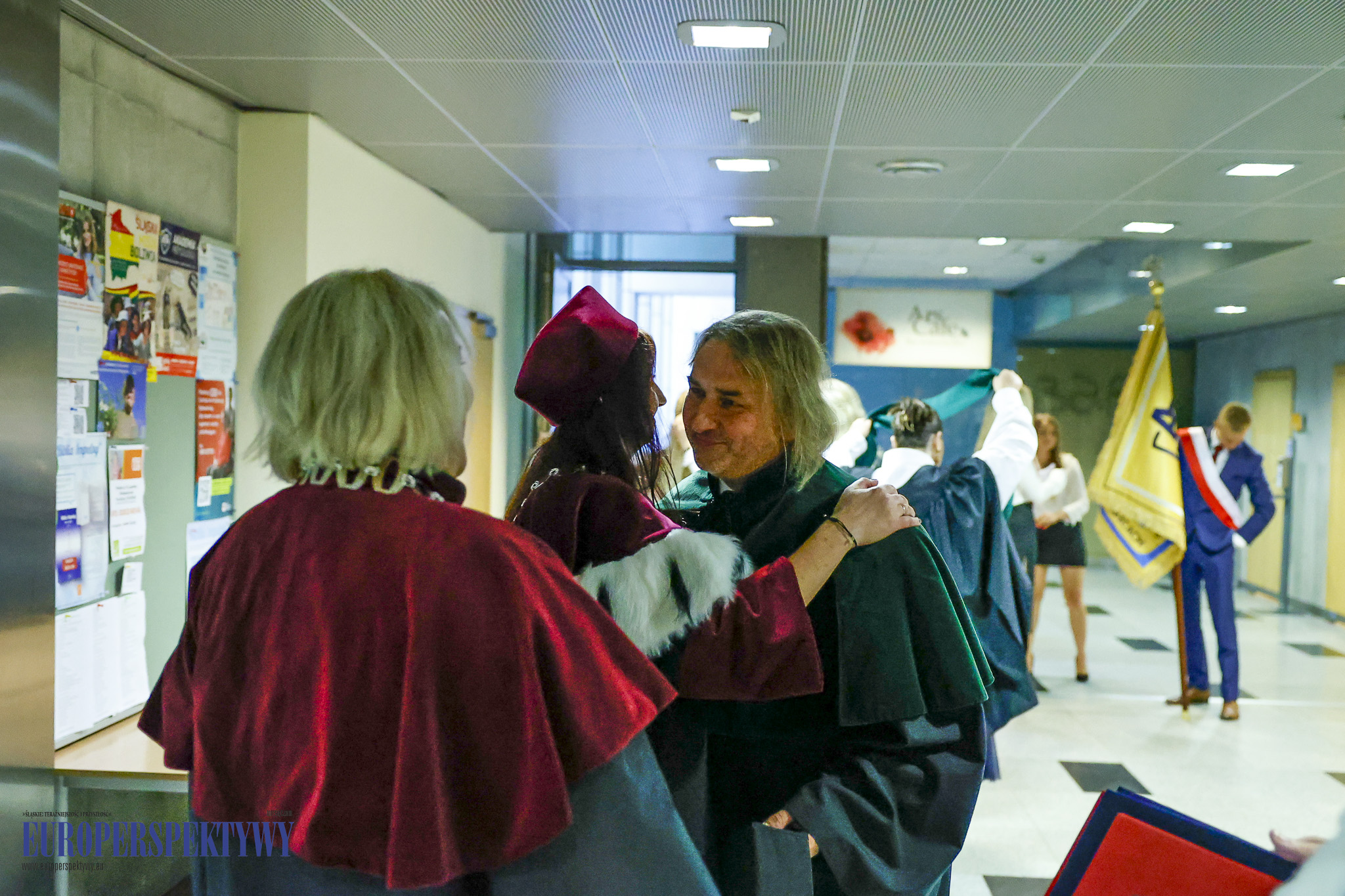 INAUGURACJA ROKU 2023/2024 AKADEMIA GÓRNOŚLĄSKA Europerspektywy Akademia Górnośląska w Katowicach rozpoczęła rok akademicki 2023/2024