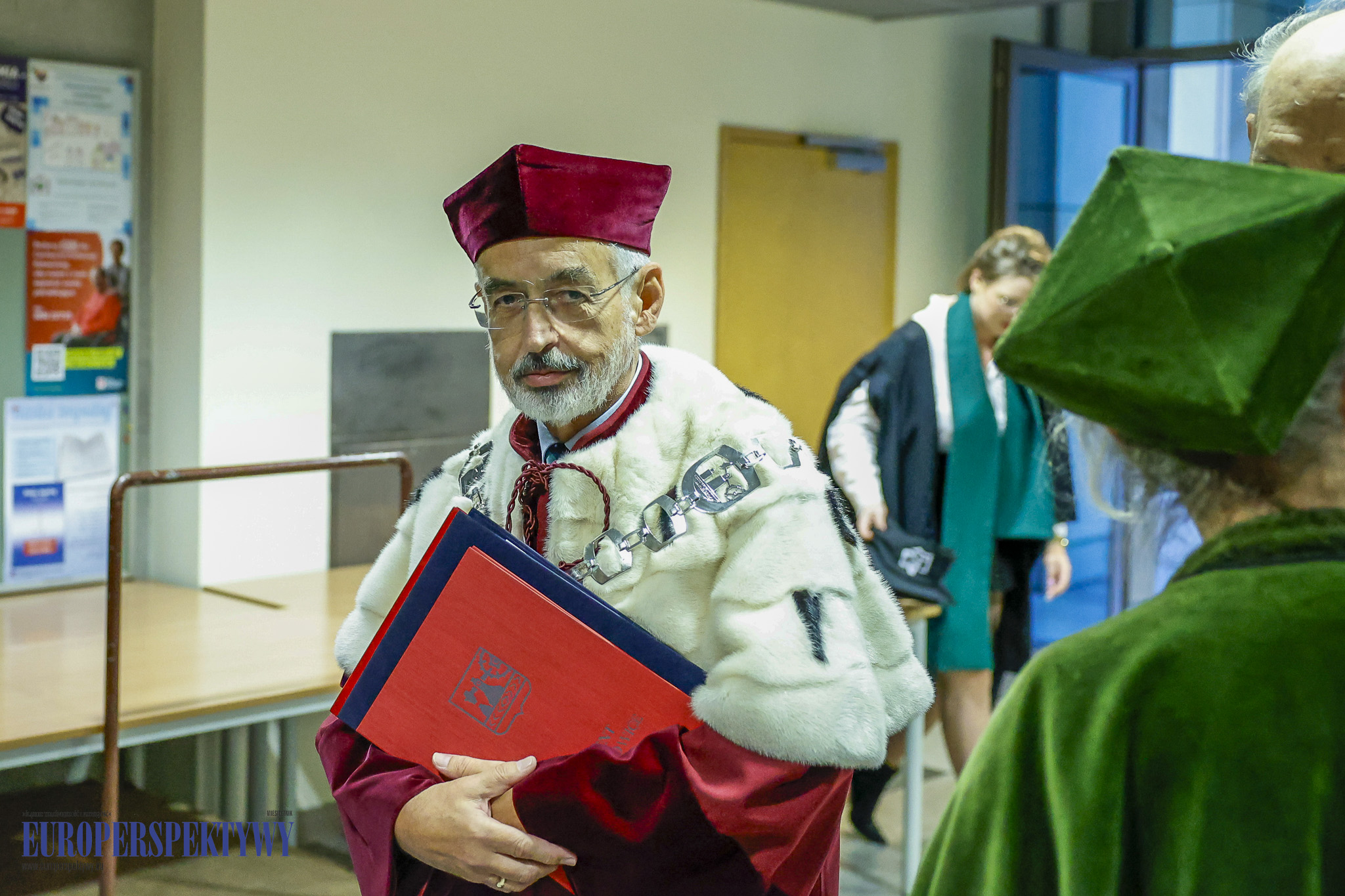 INAUGURACJA ROKU 2023/2024 AKADEMIA GÓRNOŚLĄSKA Europerspektywy Akademia Górnośląska w Katowicach rozpoczęła rok akademicki 2023/2024