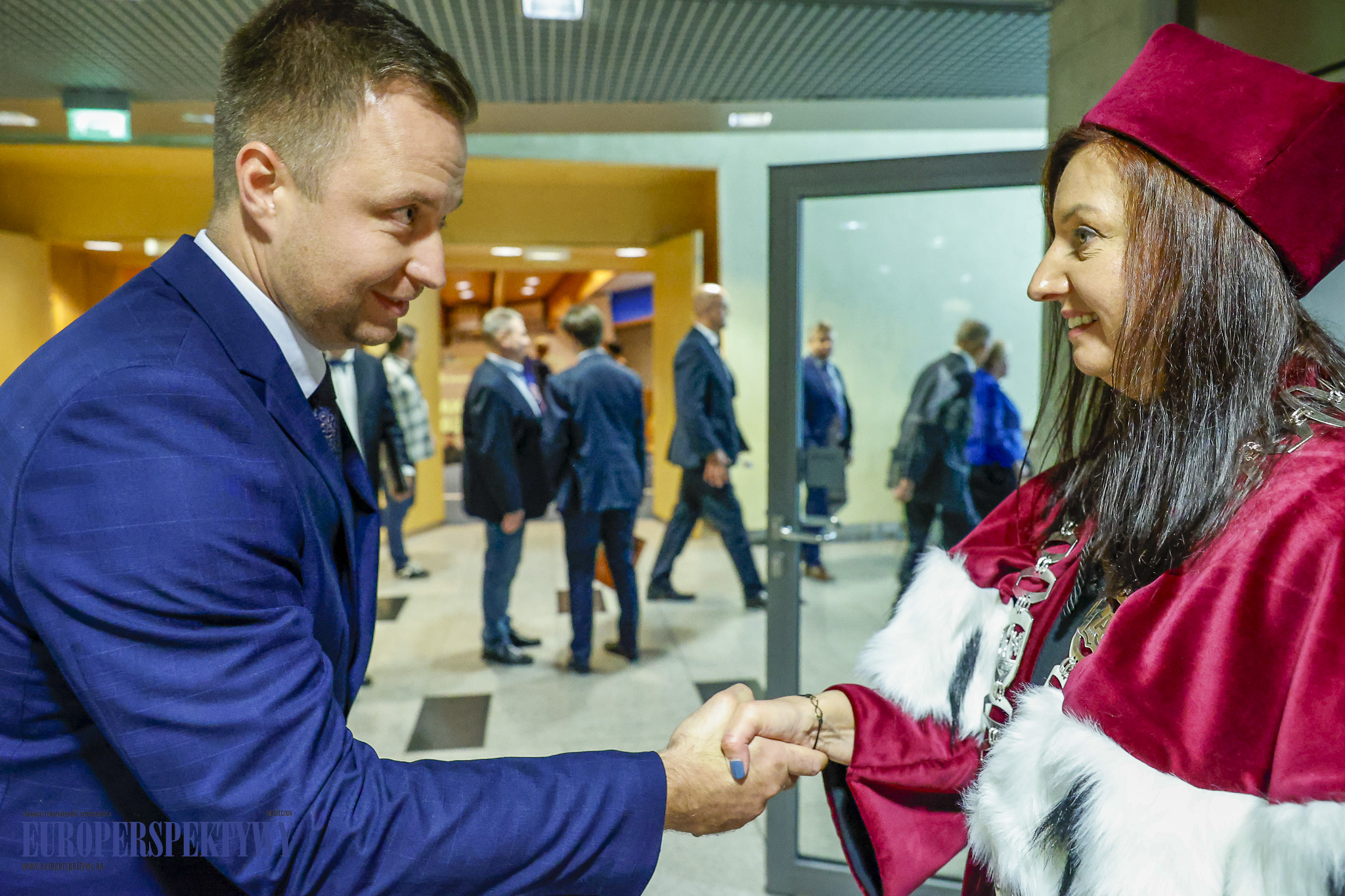 INAUGURACJA ROKU 2023/2024 AKADEMIA GÓRNOŚLĄSKA Europerspektywy Akademia Górnośląska w Katowicach rozpoczęła rok akademicki 2023/2024