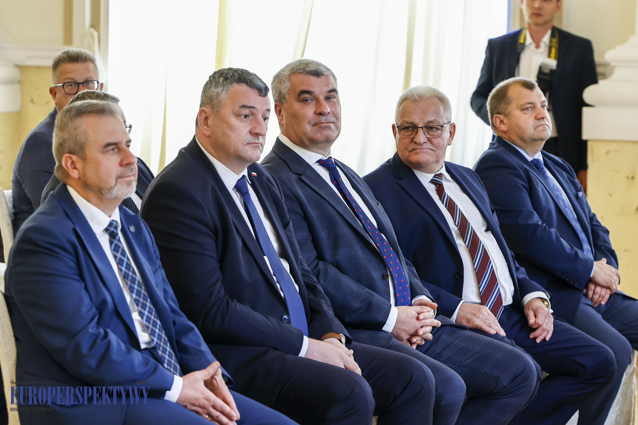 Europerspektywy Huta Pokój Profile: Zasłużony Pracownik