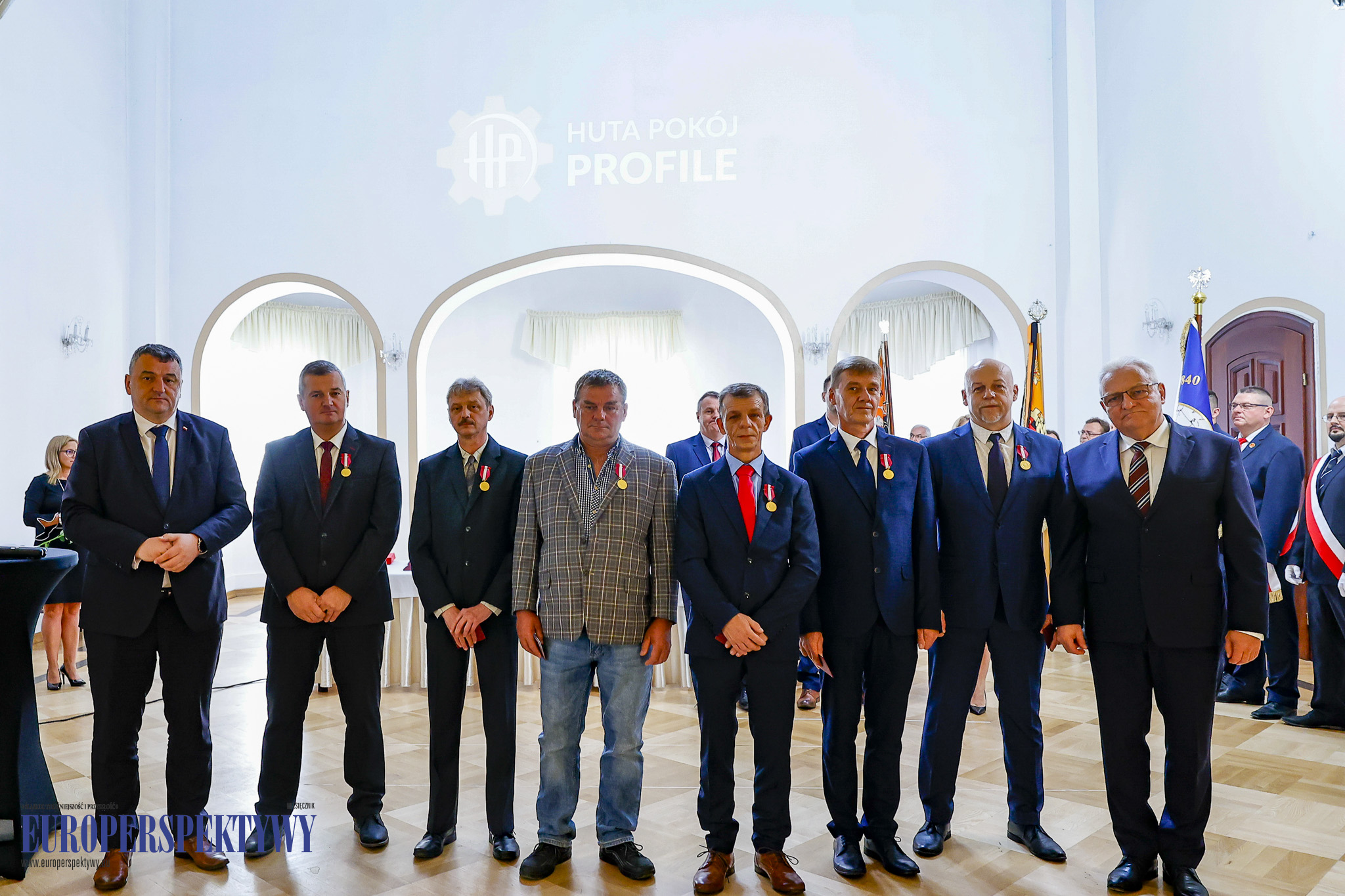 Europerspektywy Huta Pokój Profile: Zasłużony Pracownik