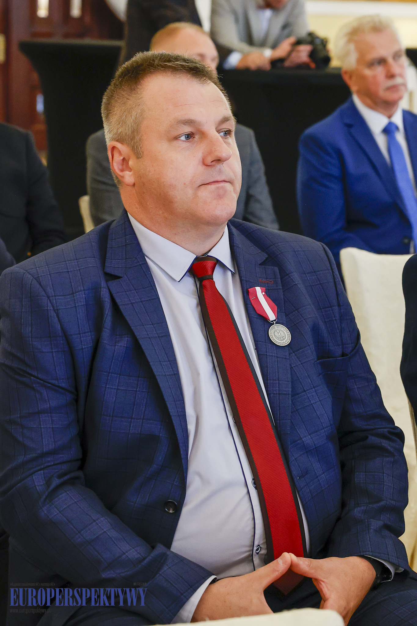 Europerspektywy Huta Pokój Profile: Zasłużony Pracownik