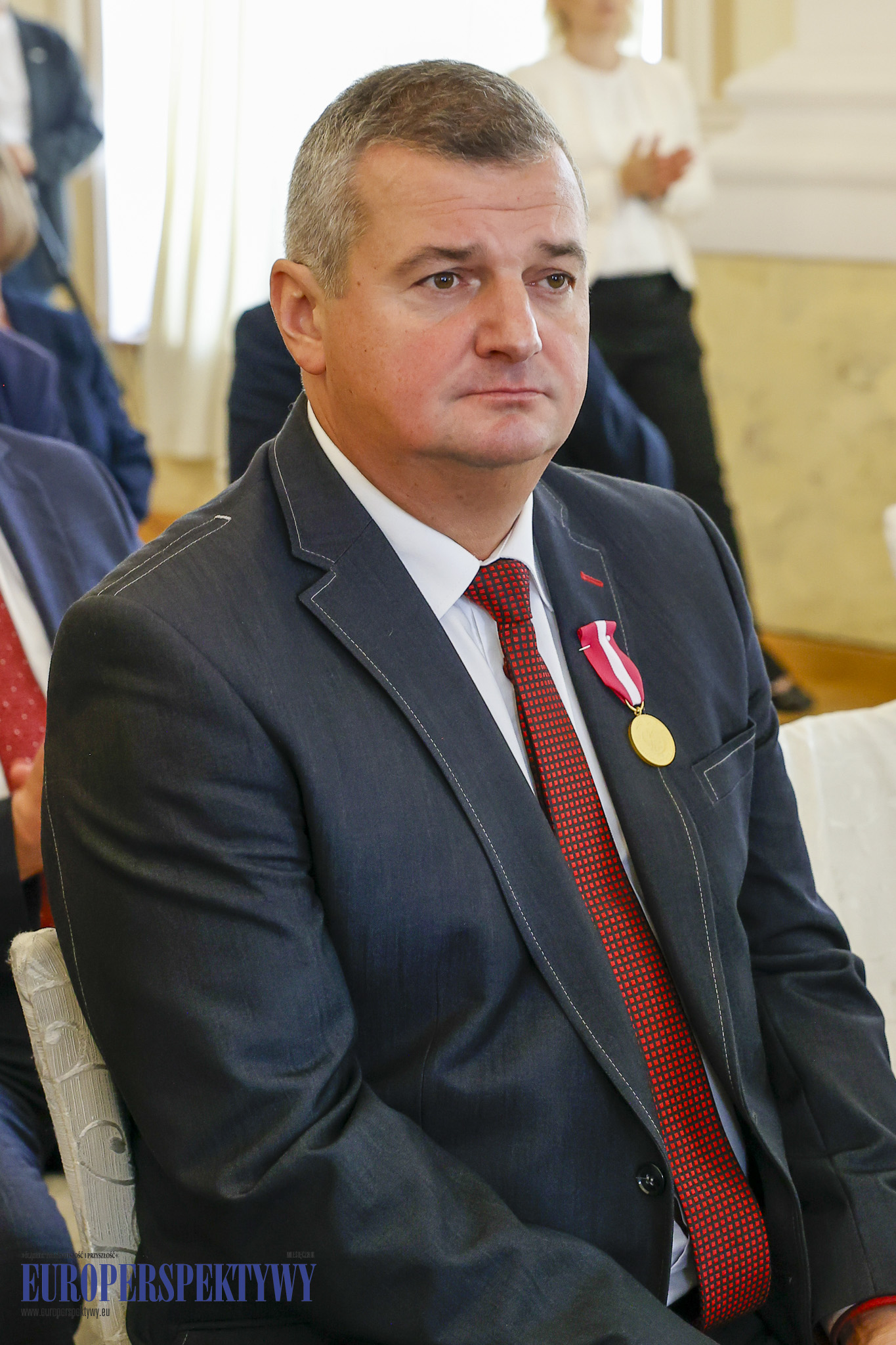 Europerspektywy Huta Pokój Profile: Zasłużony Pracownik