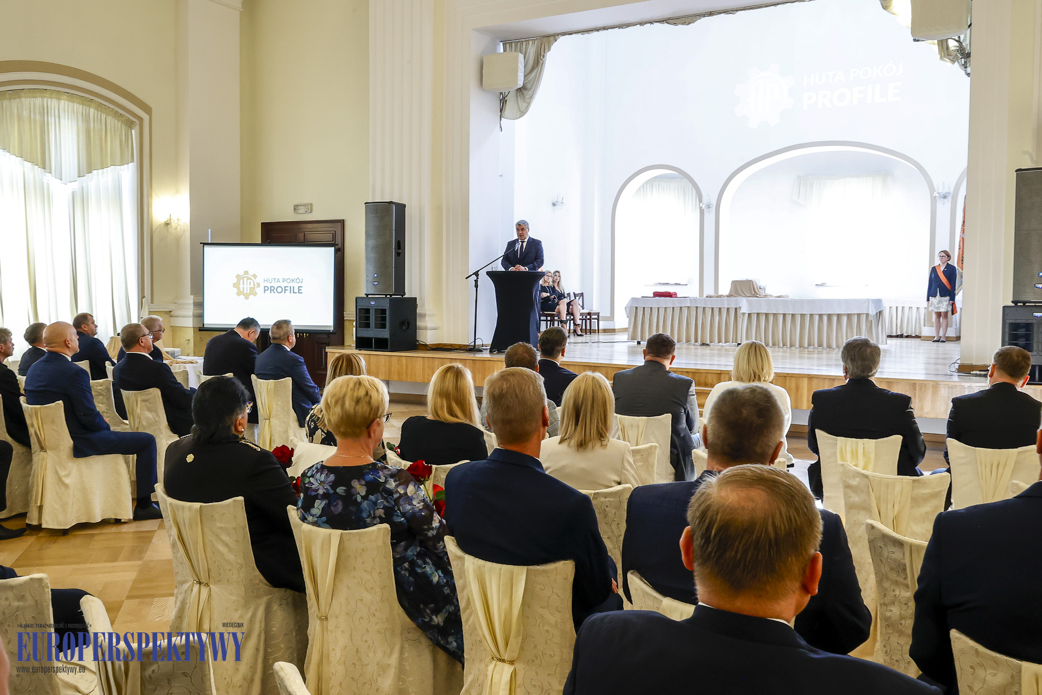 Europerspektywy Huta Pokój Profile: Zasłużony Pracownik