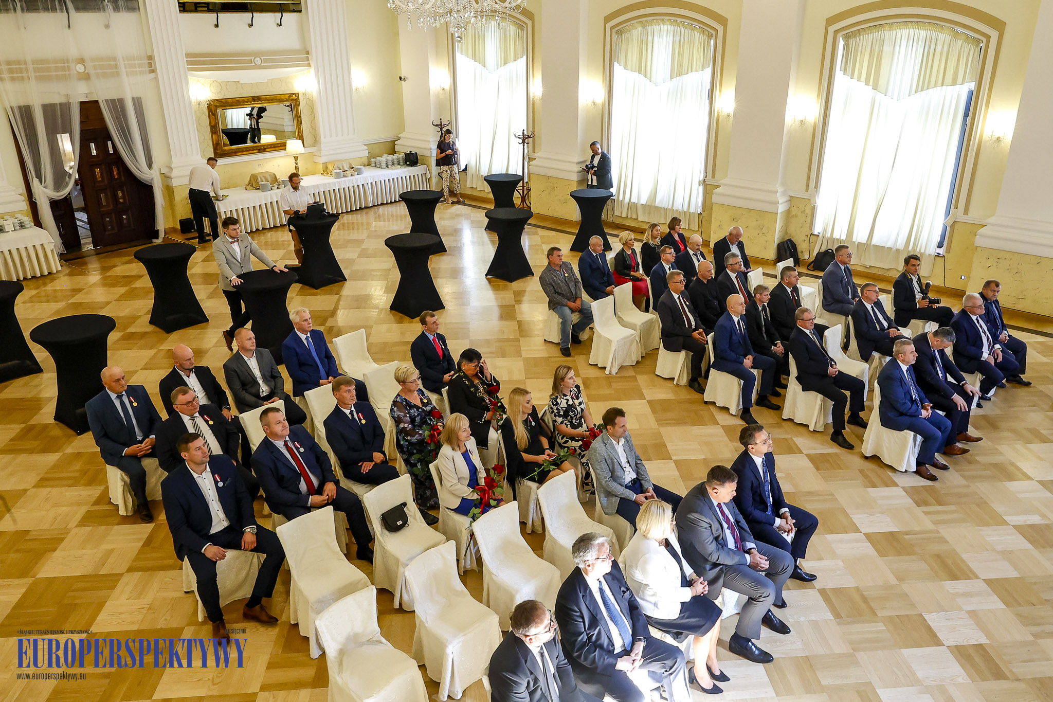 Europerspektywy Huta Pokój Profile: Zasłużony Pracownik