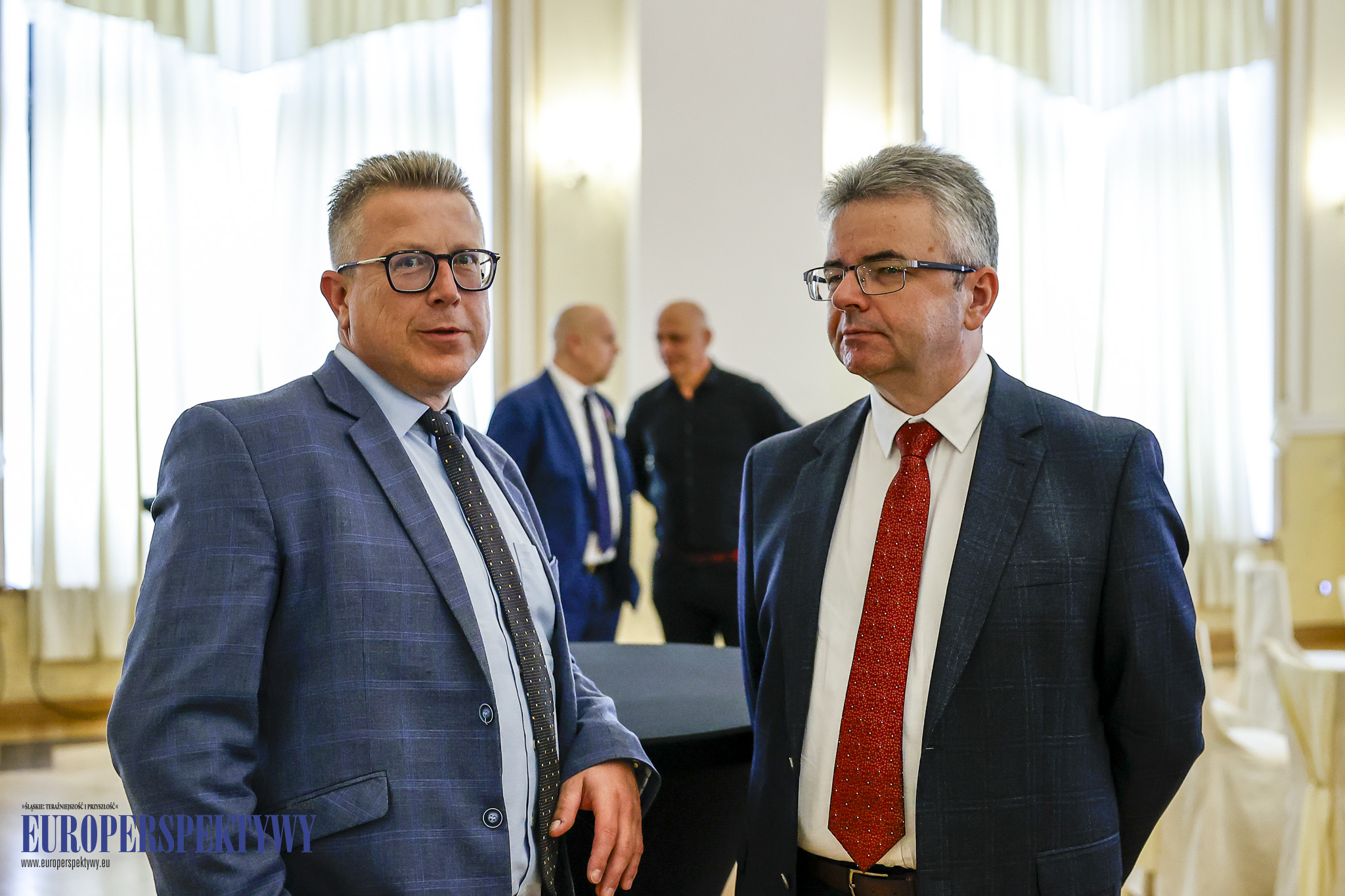 Europerspektywy Huta Pokój Profile: Zasłużony Pracownik