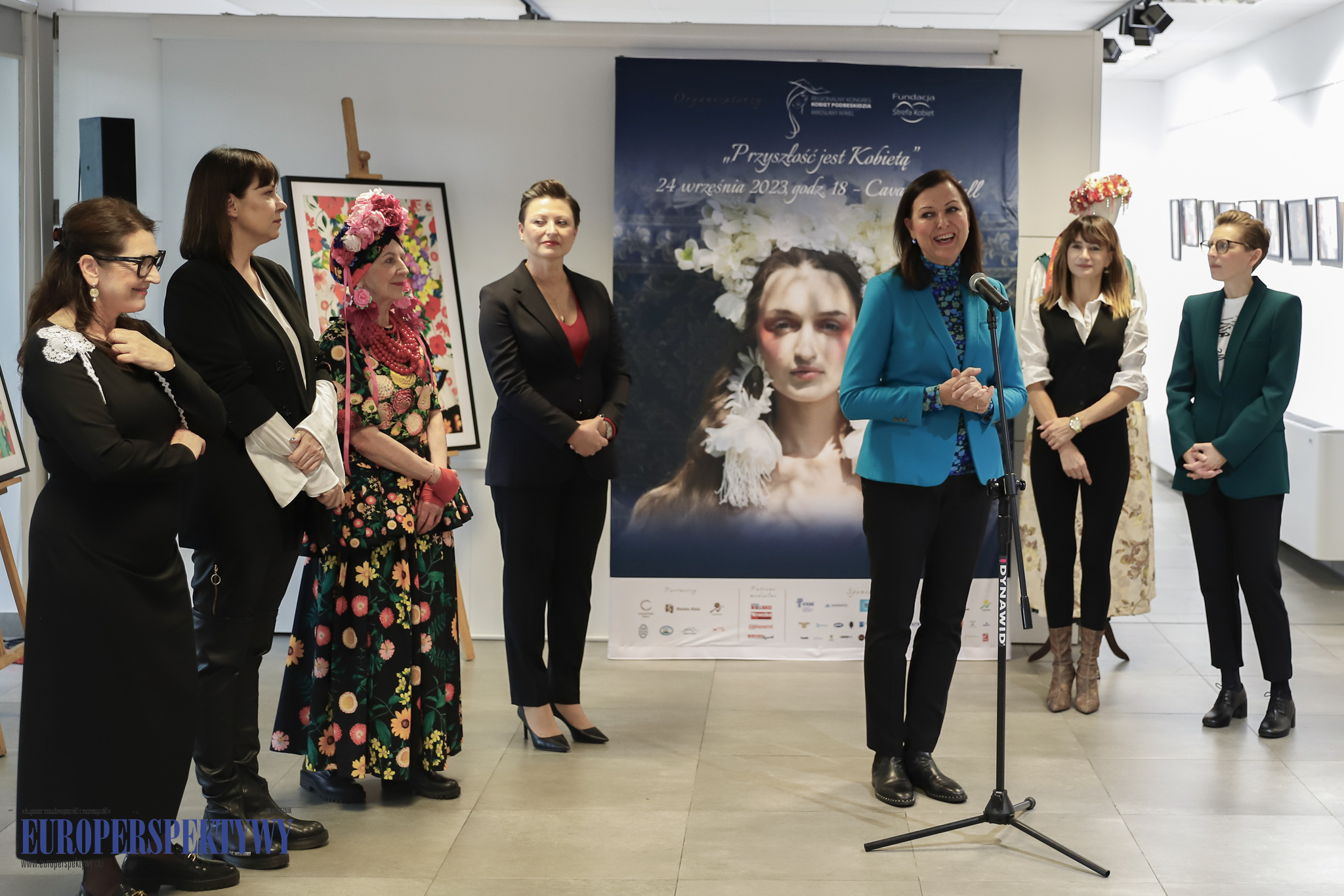 Europerspektywy Fundacja Strefa Kobiet - „Koronacja”