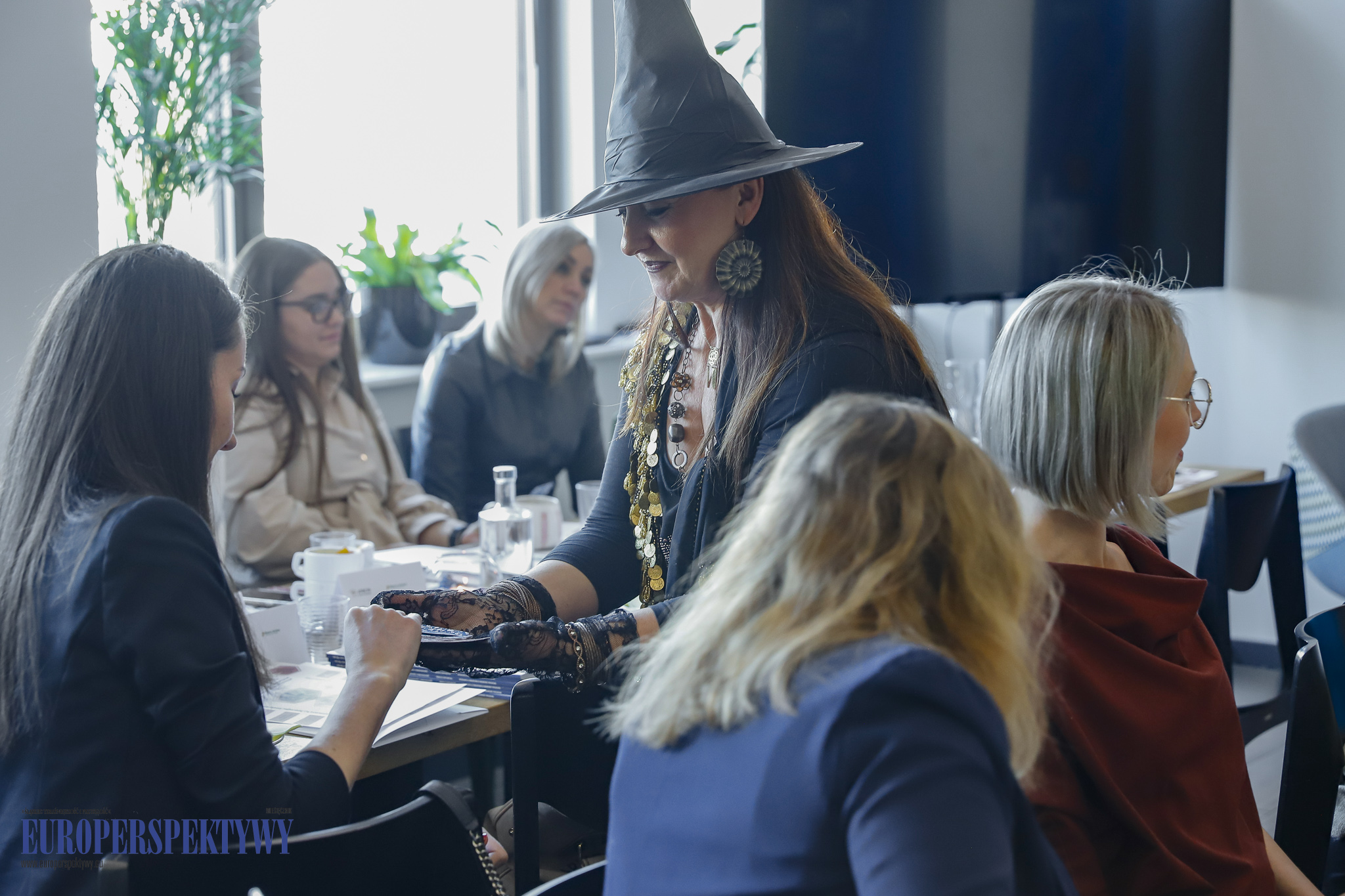 IMG-22 Europerspektywy Spotkanie z serii „Atrion dla kobiet”