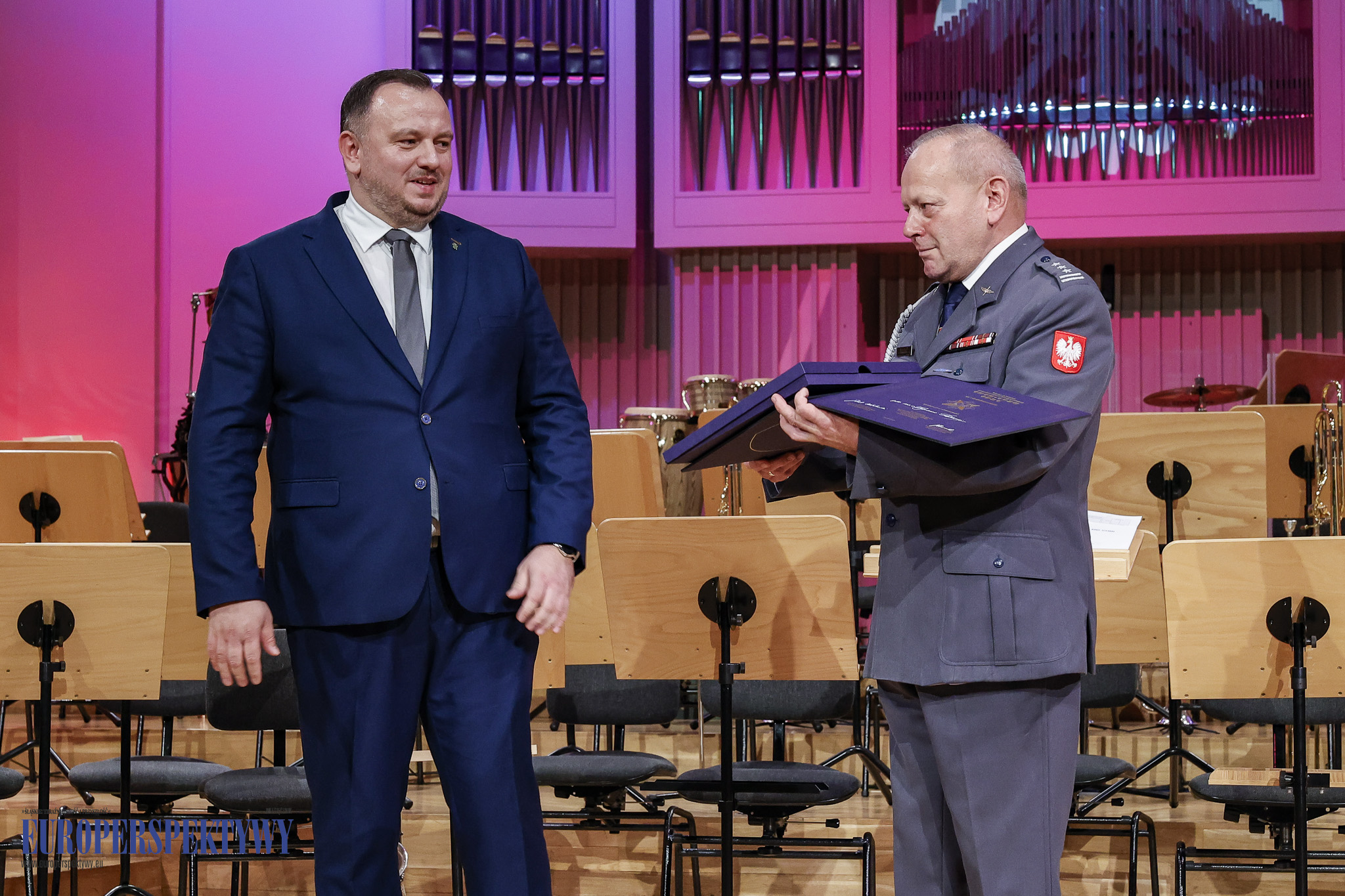 _MGL0006 Europerspektywy Gwiazda Górnośląska pamięci powstań Śląskich