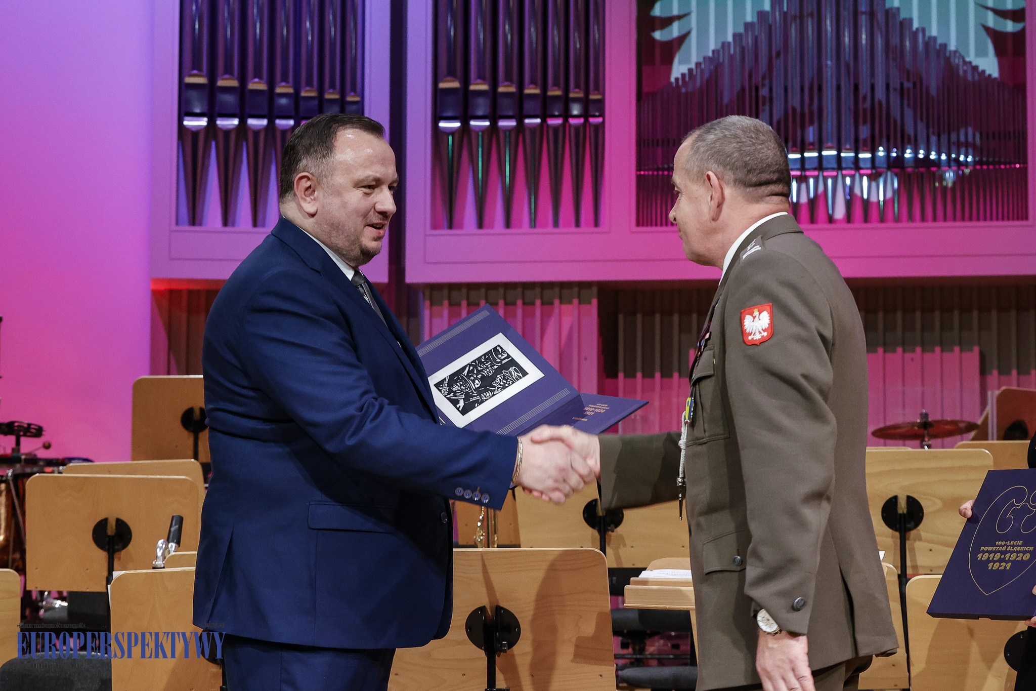 _MGL0028 Europerspektywy Gwiazda Górnośląska pamięci powstań Śląskich