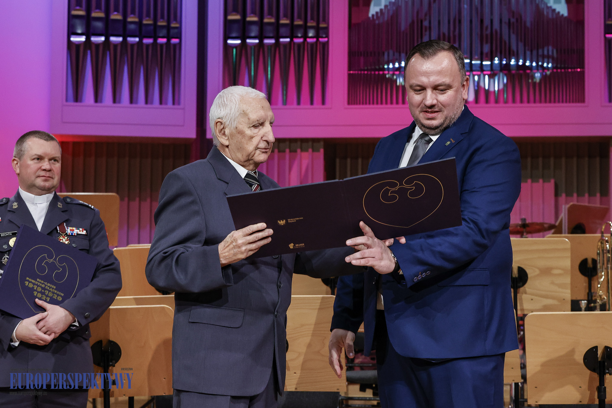 _MGL0431 Europerspektywy Gwiazda Górnośląska pamięci powstań Śląskich