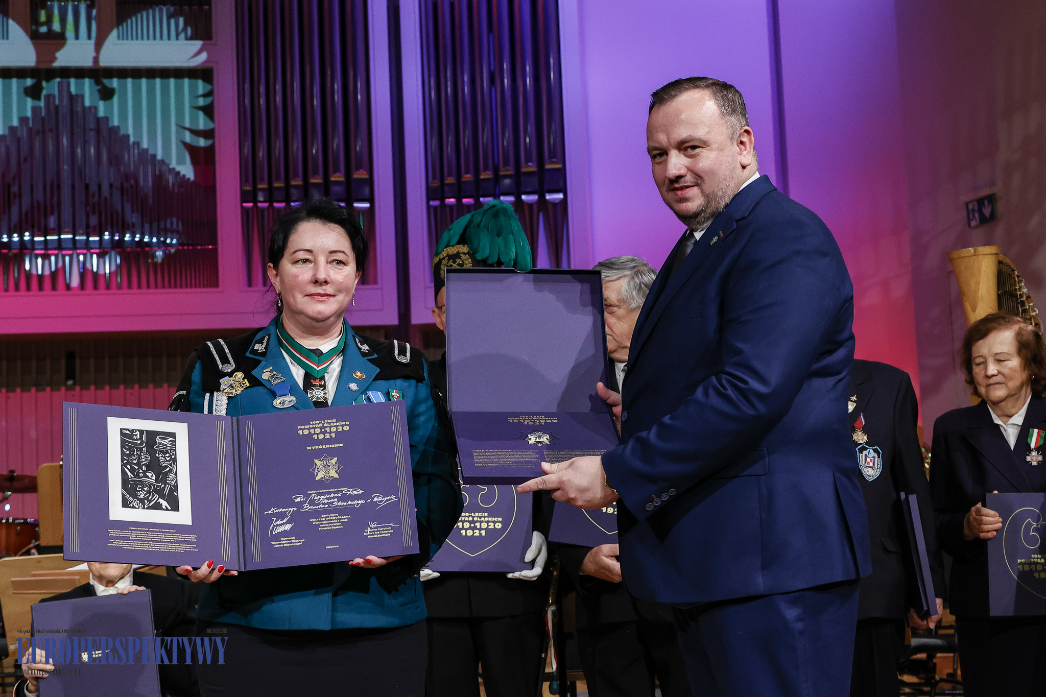 _MGL1101 Europerspektywy Gwiazda Górnośląska pamięci powstań Śląskich