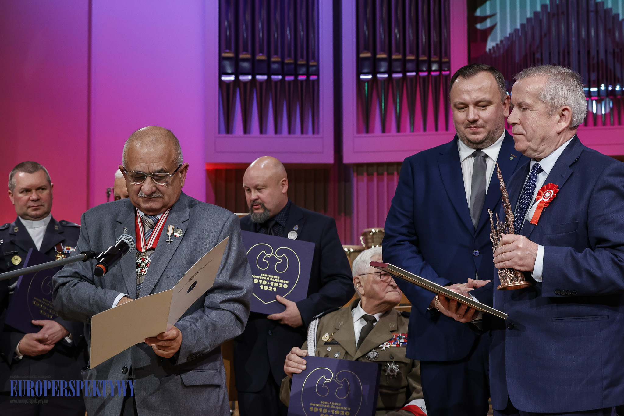 _MGL1810 Europerspektywy Gwiazda Górnośląska pamięci powstań Śląskich