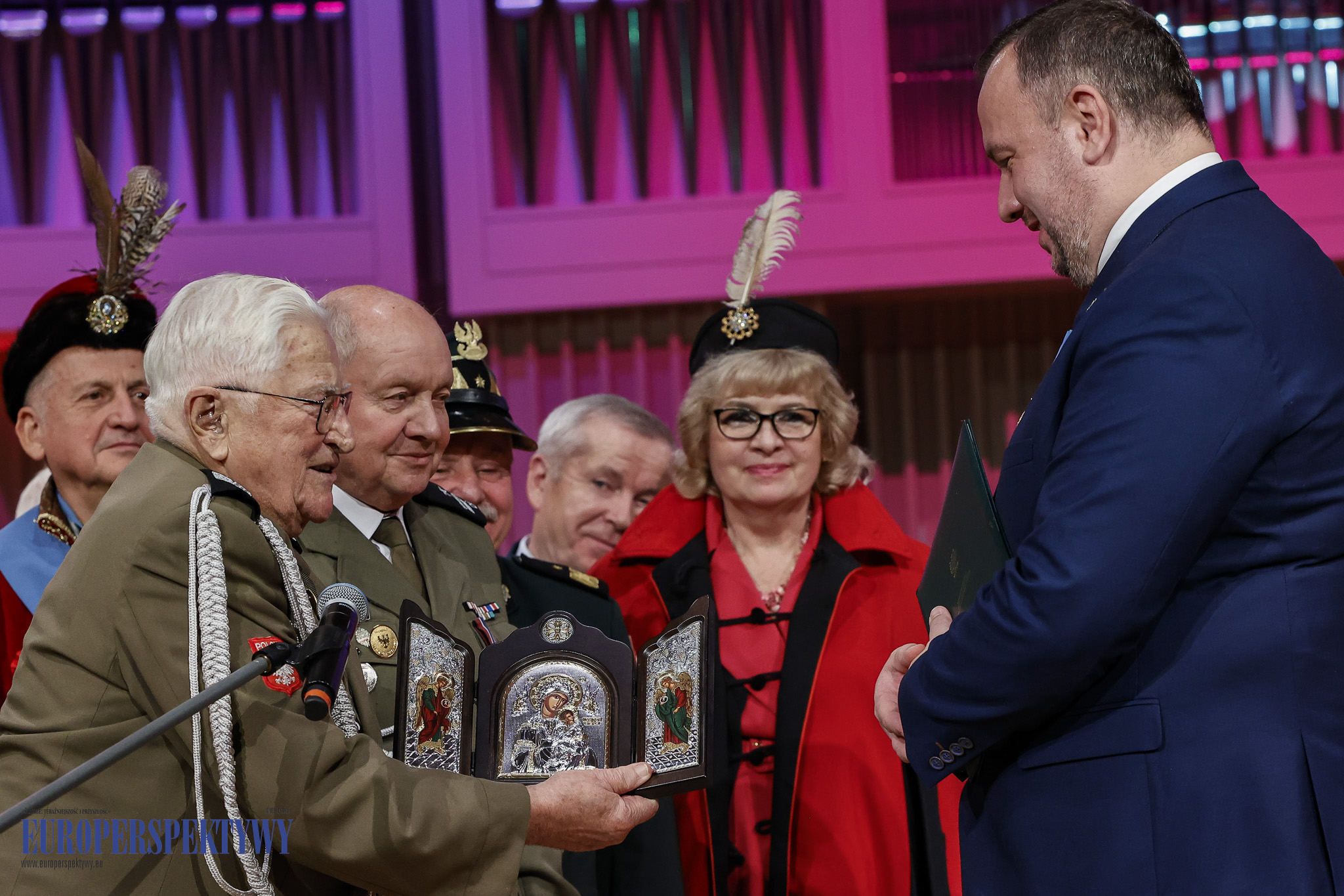 _MGL2593 Europerspektywy Gwiazda Górnośląska pamięci powstań Śląskich