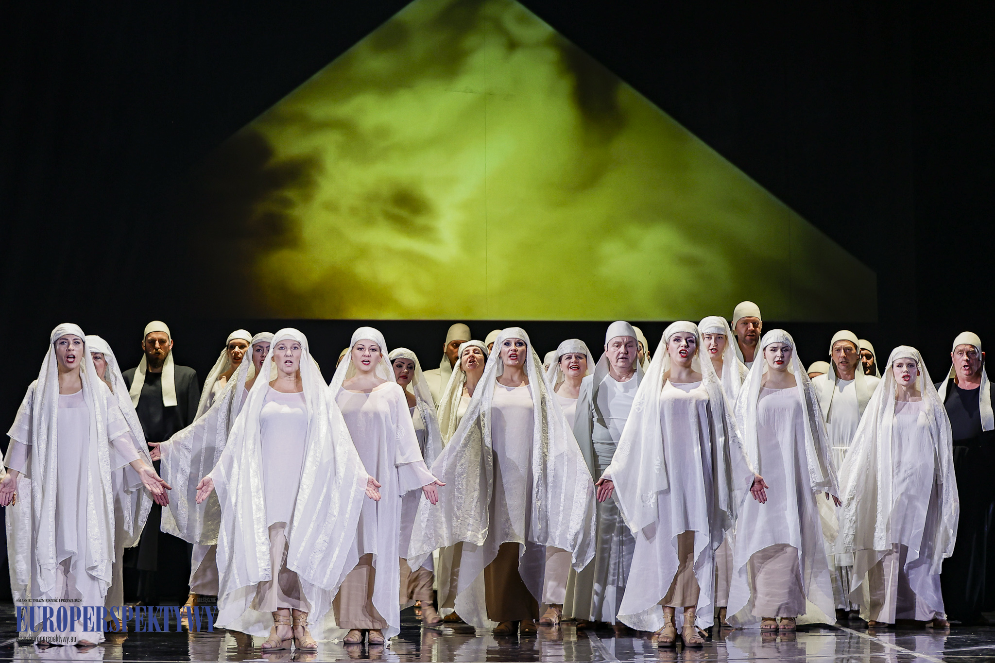 _MGL4833 Europerspektywy Opera Śląska: Wracamy do gry