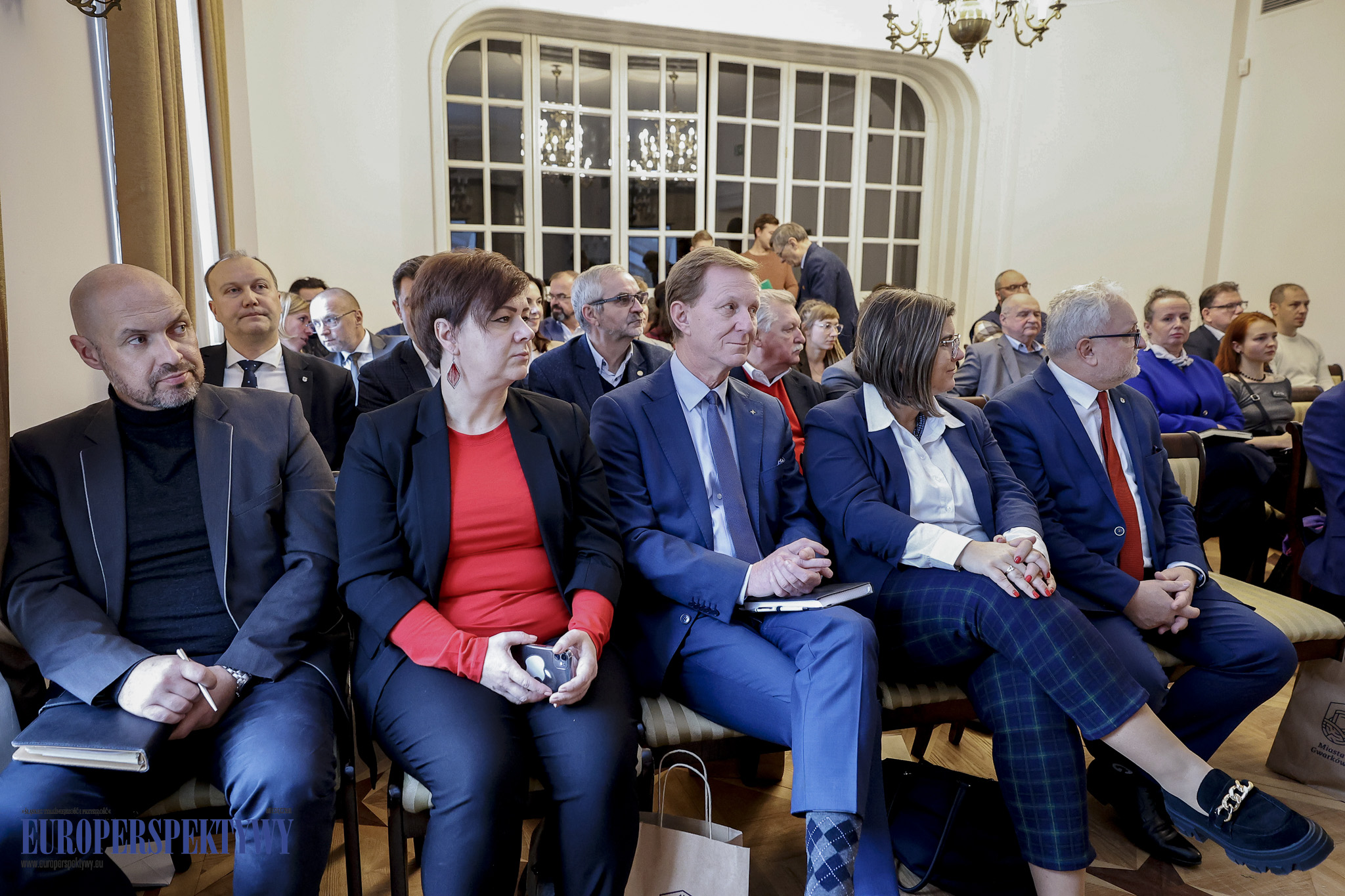 _MGL8789 Europerspektywy KSSE: Booster MŚP