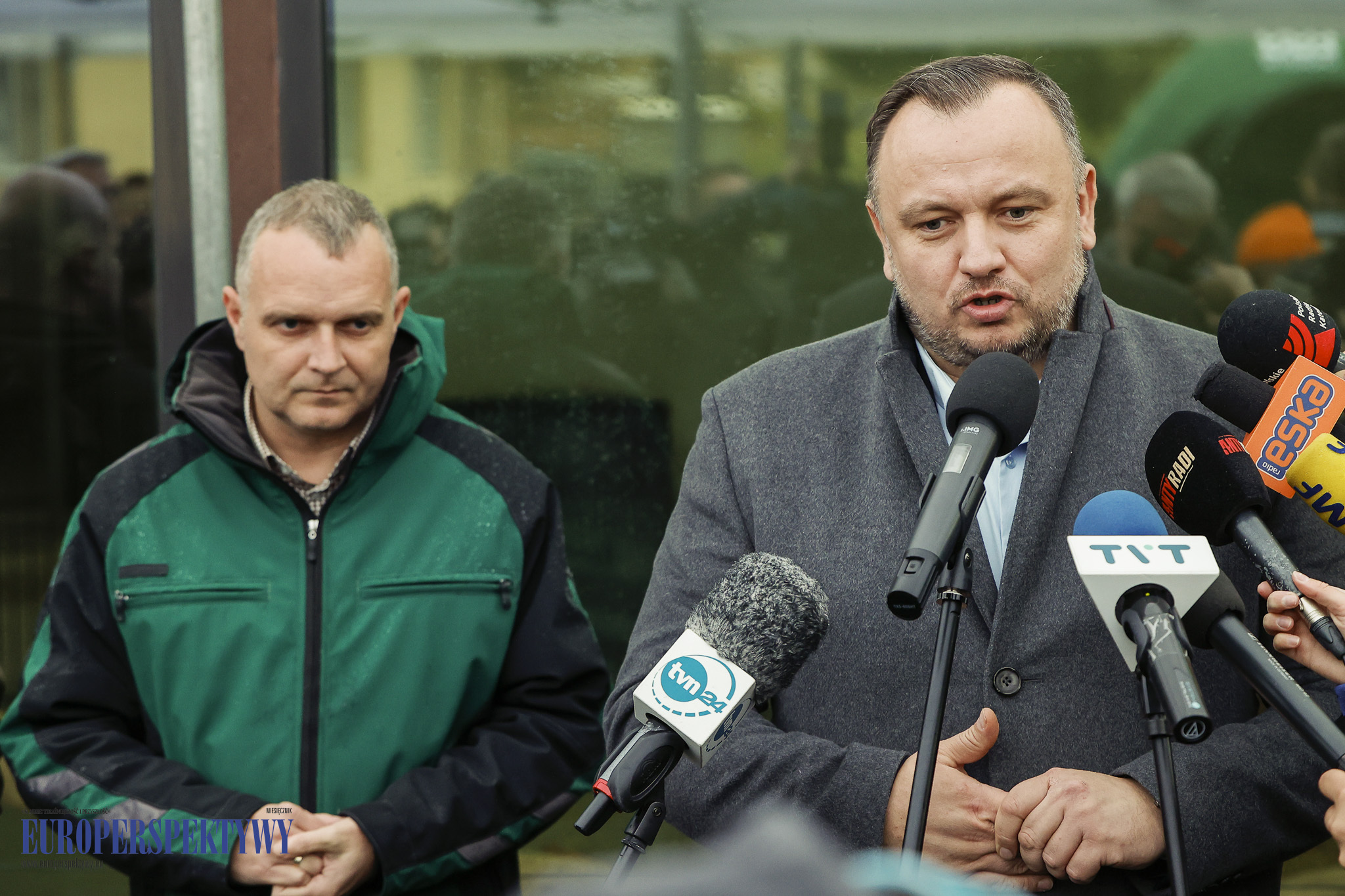 _MGL9274 Europerspektywy 4 lwiątka w Chorzowskim Ogrodzie Zoologicznym