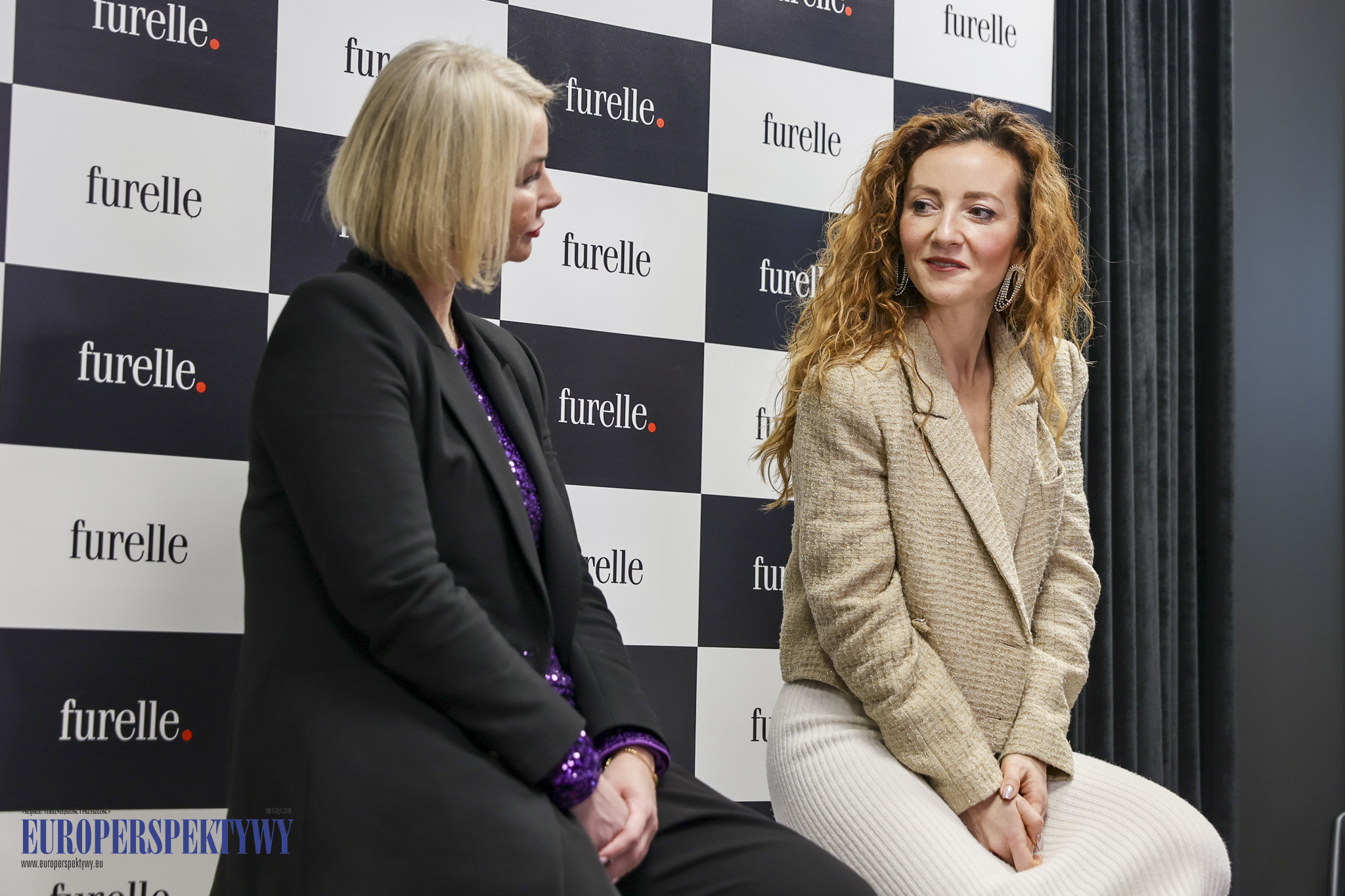 FURELLE + Jej Wysokość KOMUNIKACJA