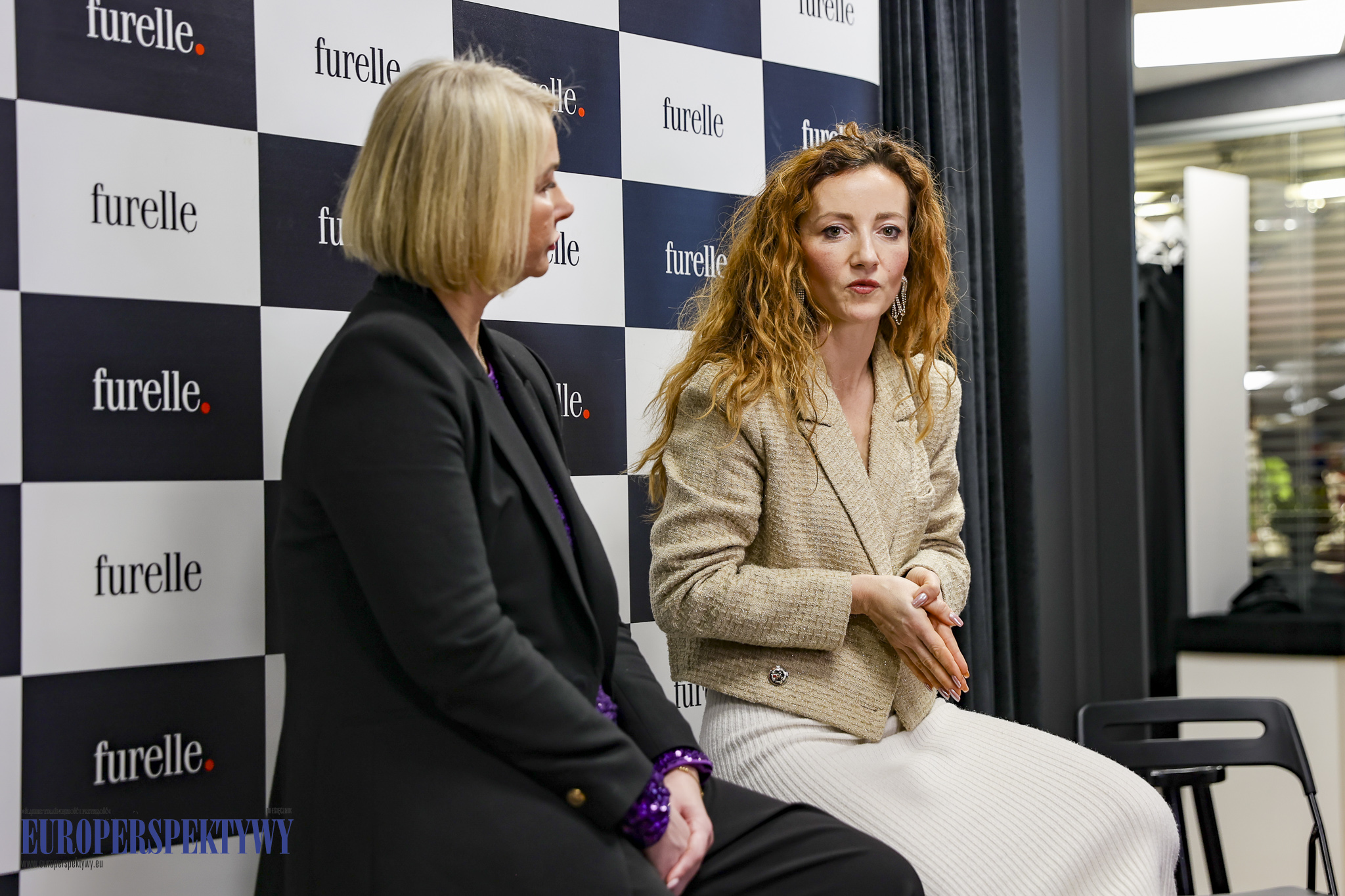 FURELLE + Jej Wysokość KOMUNIKACJA